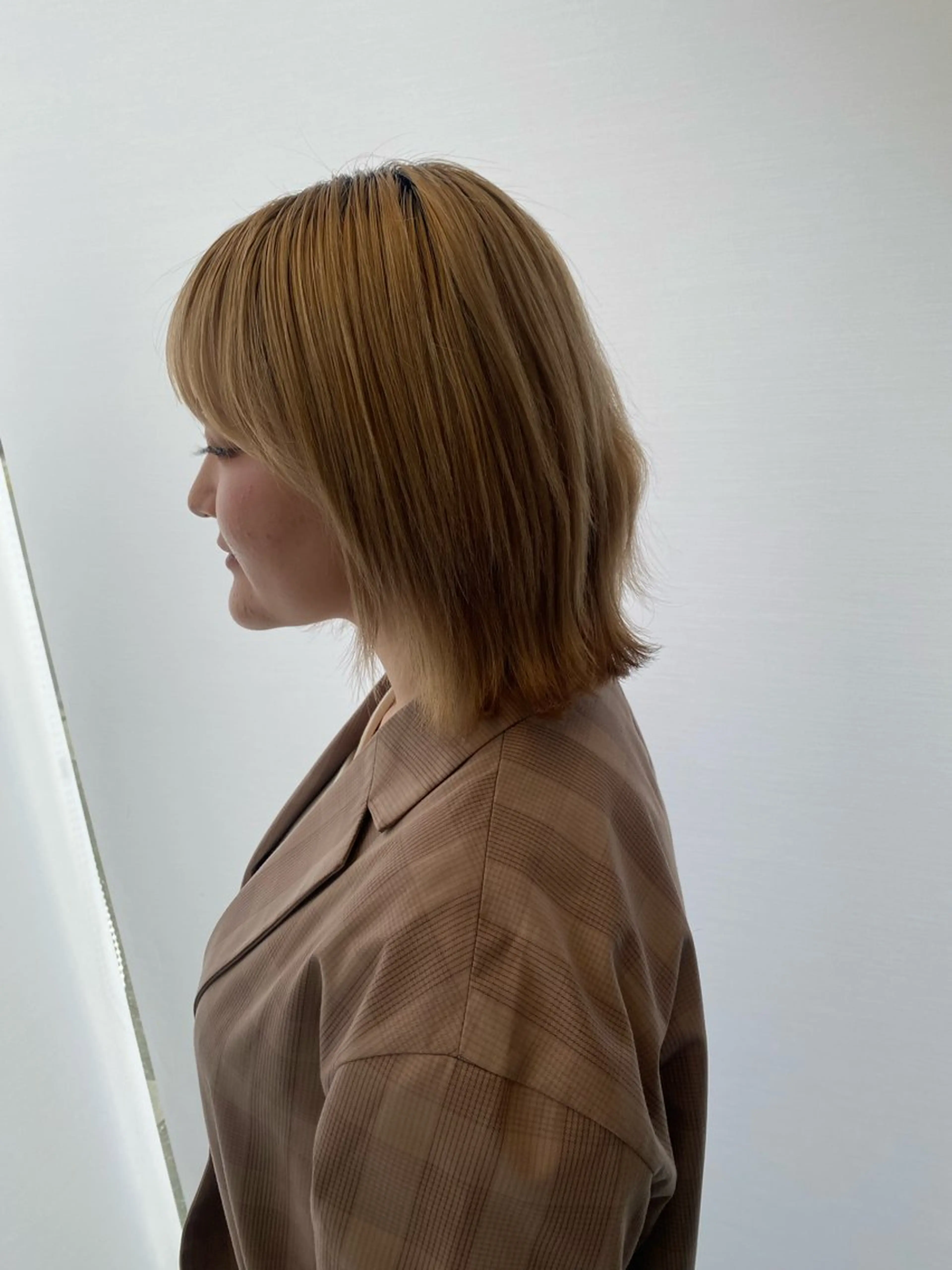 ミディアム 切りっぱなしボブ ボブ カット APREKO 葵のヘアスタイル