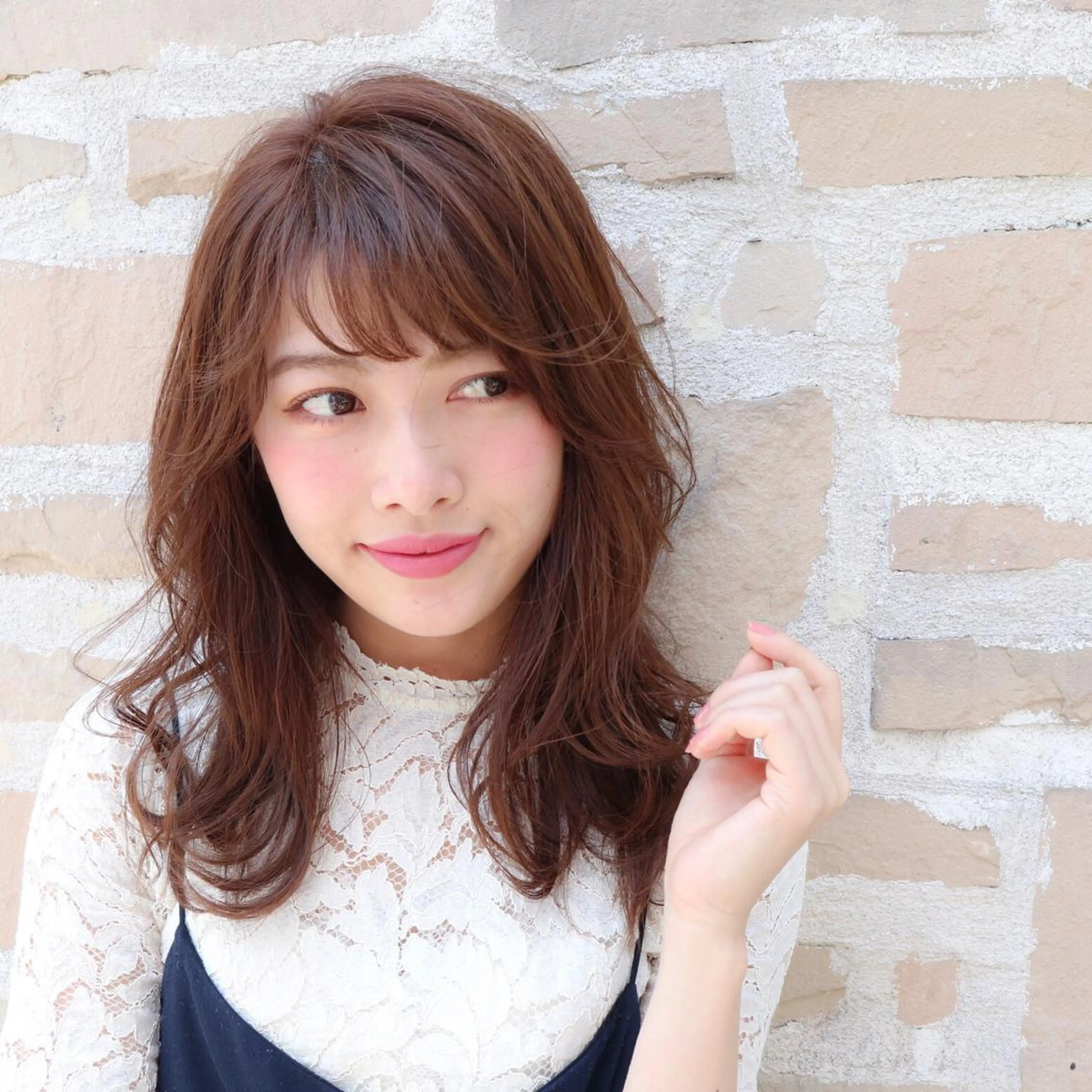 ミディアム ✨ブリーチマスター✨ オクヤマヨウスケのヘアスタイル