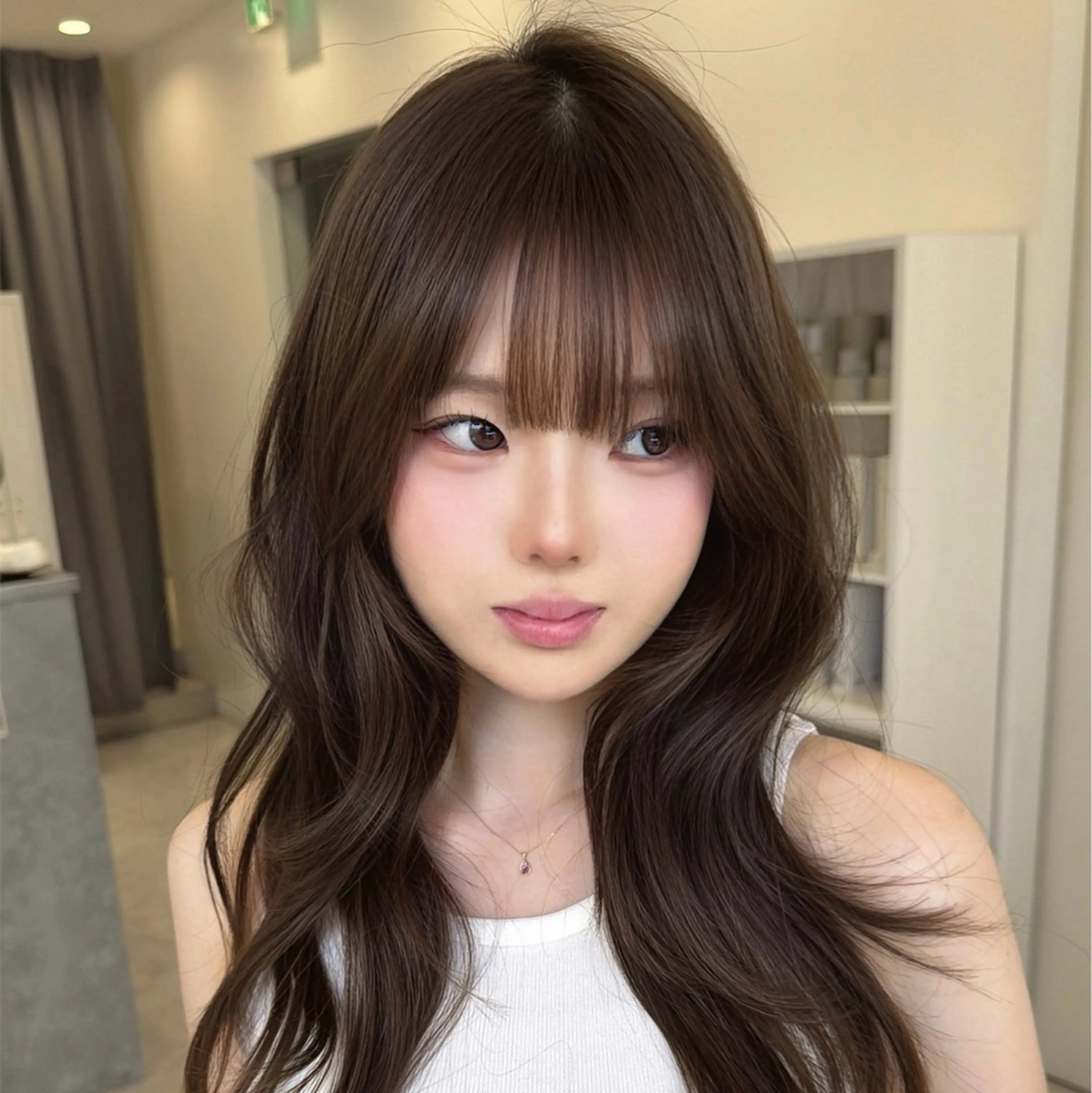 ロング カラー ロングレイヤー 顔周りカット ハッシュカット ハイレイヤー 髪質改善 カット ヘアカラー トリートメント 韓国レイヤー/透明感 /髪質改善/アジキのヘアスタイル