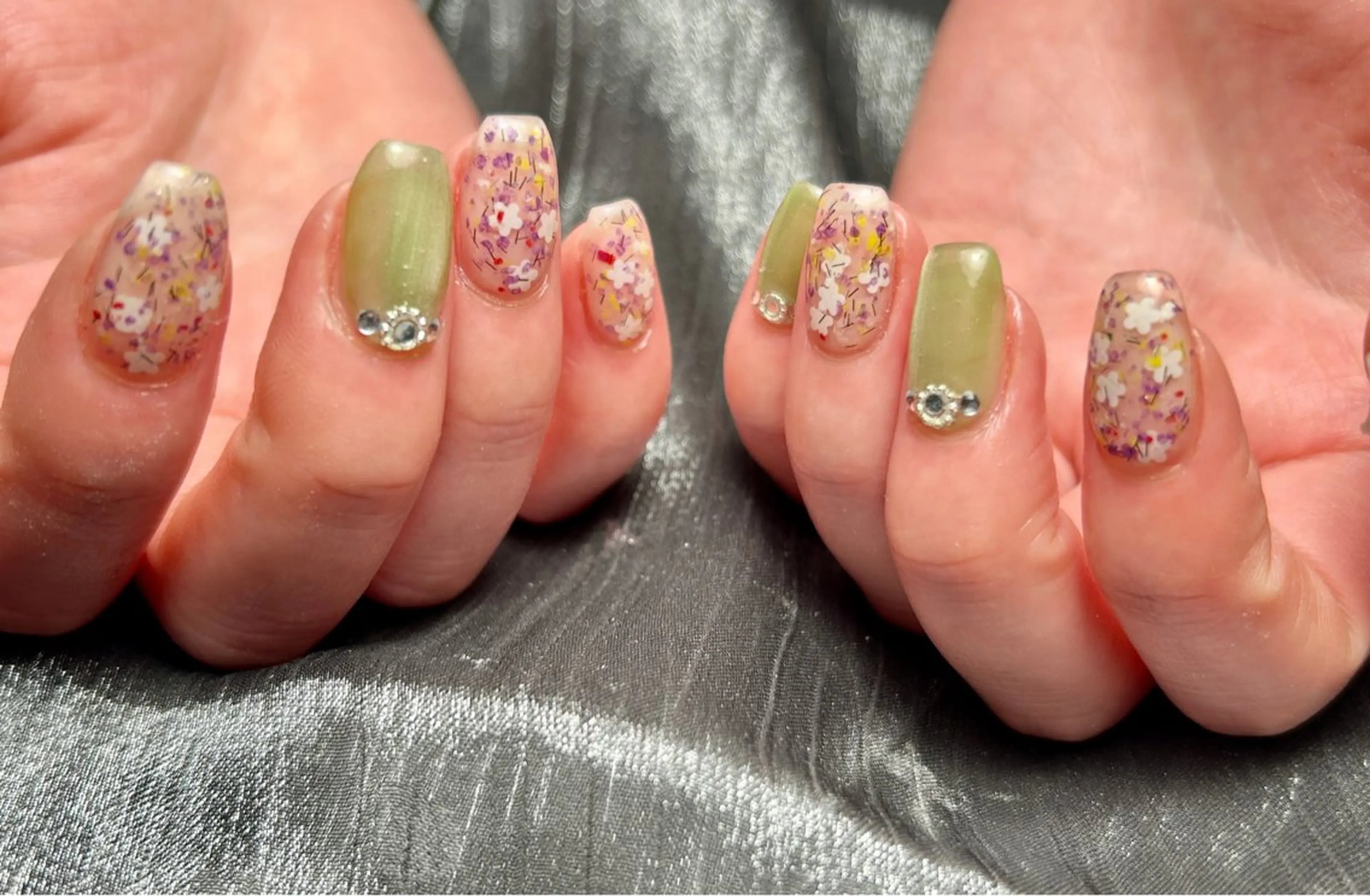 ネイル M.T nailのネイルデザイン