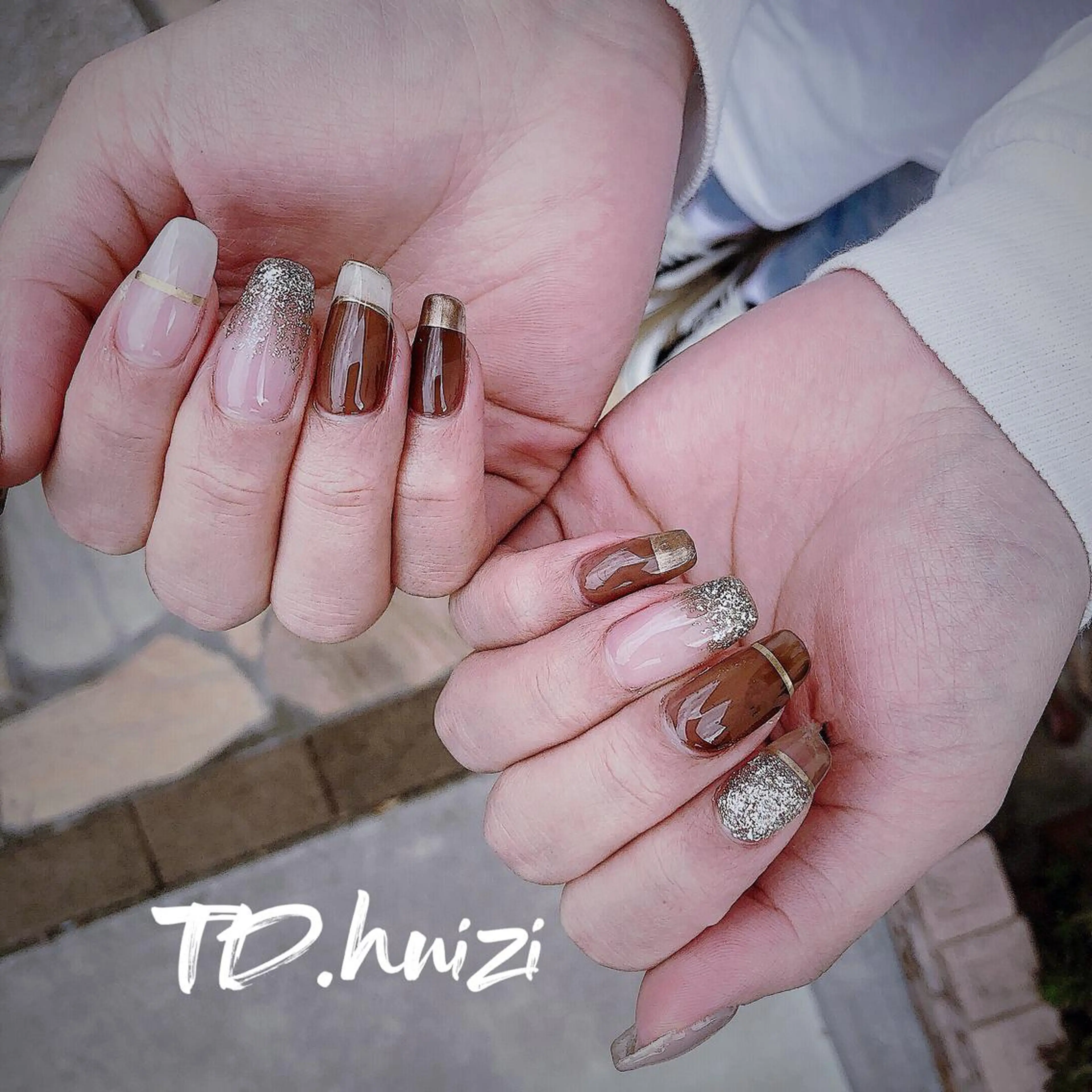 ミディアム めぐみのネイルサロン スタッフ練習のネイルデザイン