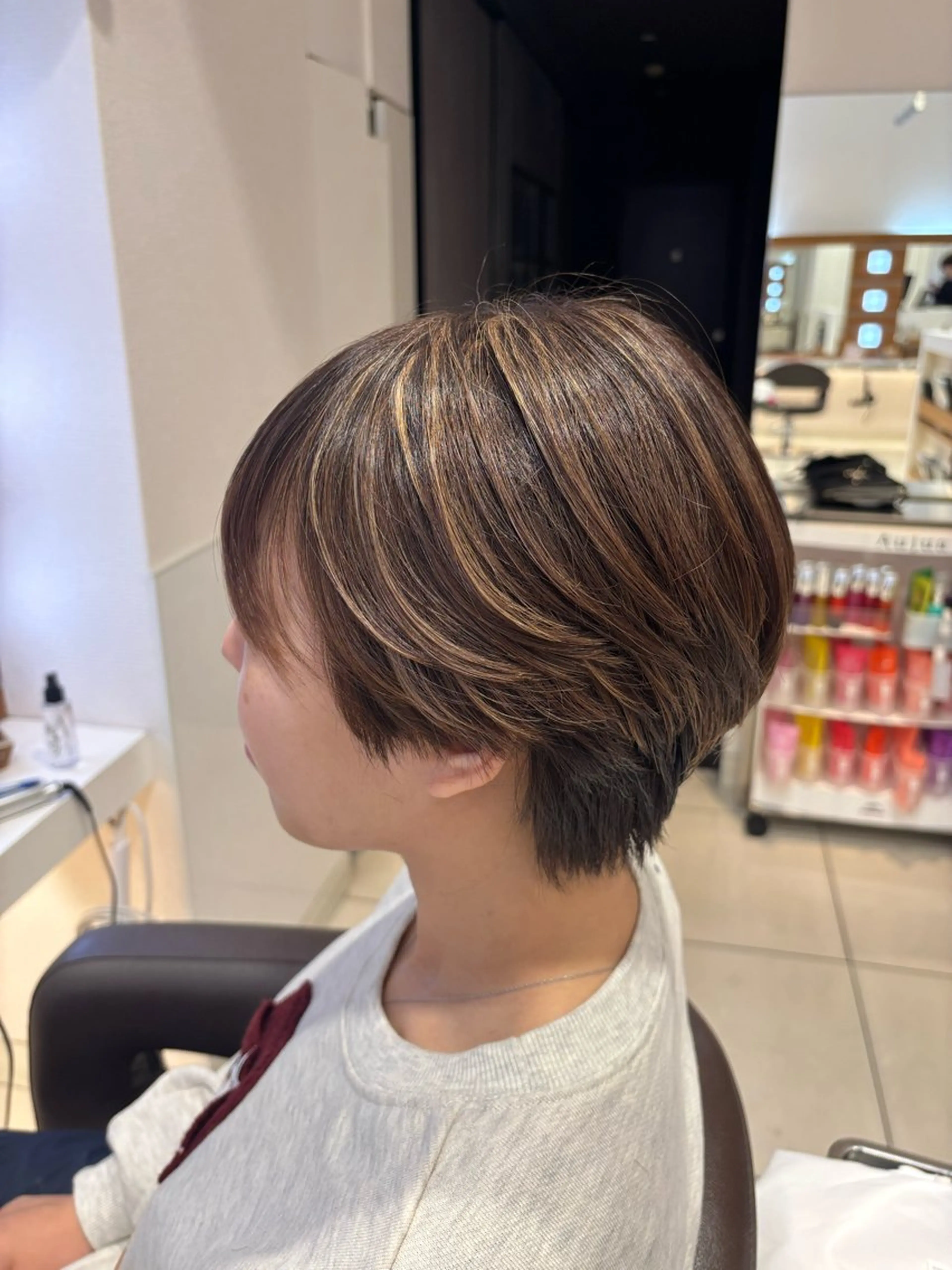 ショート カラー 🫧【ちゅるんカラ ー】あいみ🫧のヘアスタイル