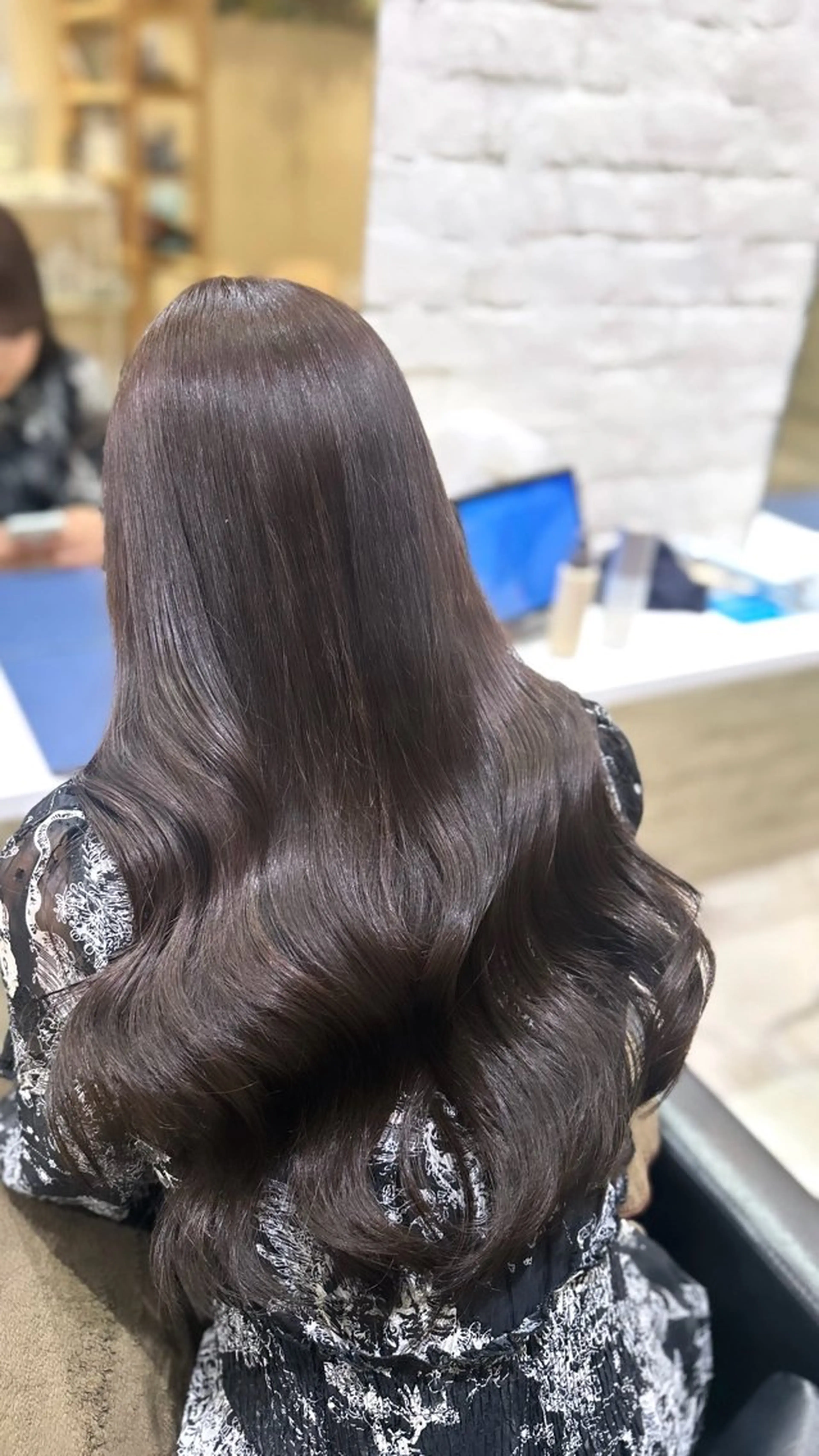 ロング 🖤KURUMI🖤 潤艶・髪質改善のヘアスタイル