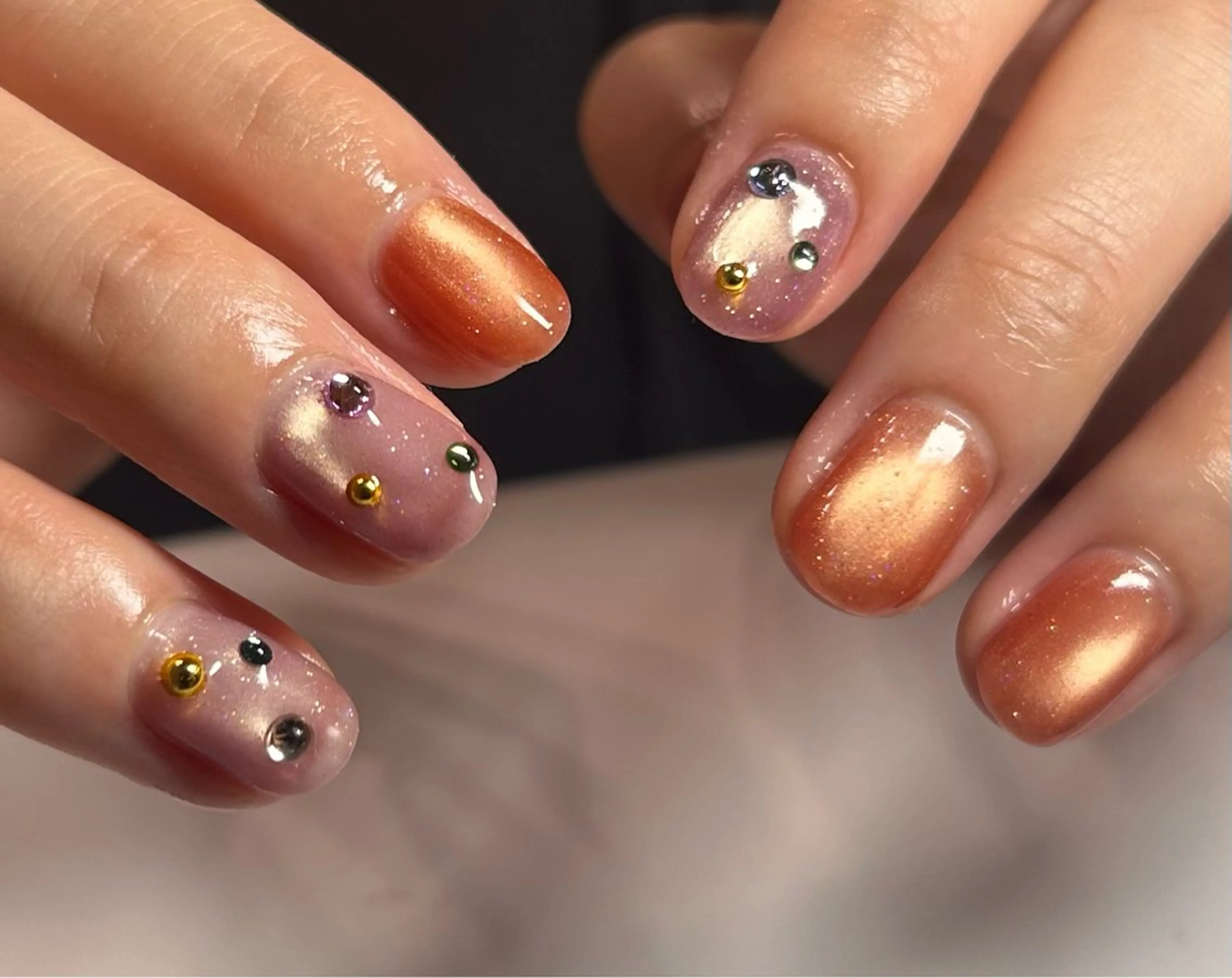 ネイル フラッシュネイル フラッシュマグ ストーンネイル Myro所属・t natsumiのネイルデザイン