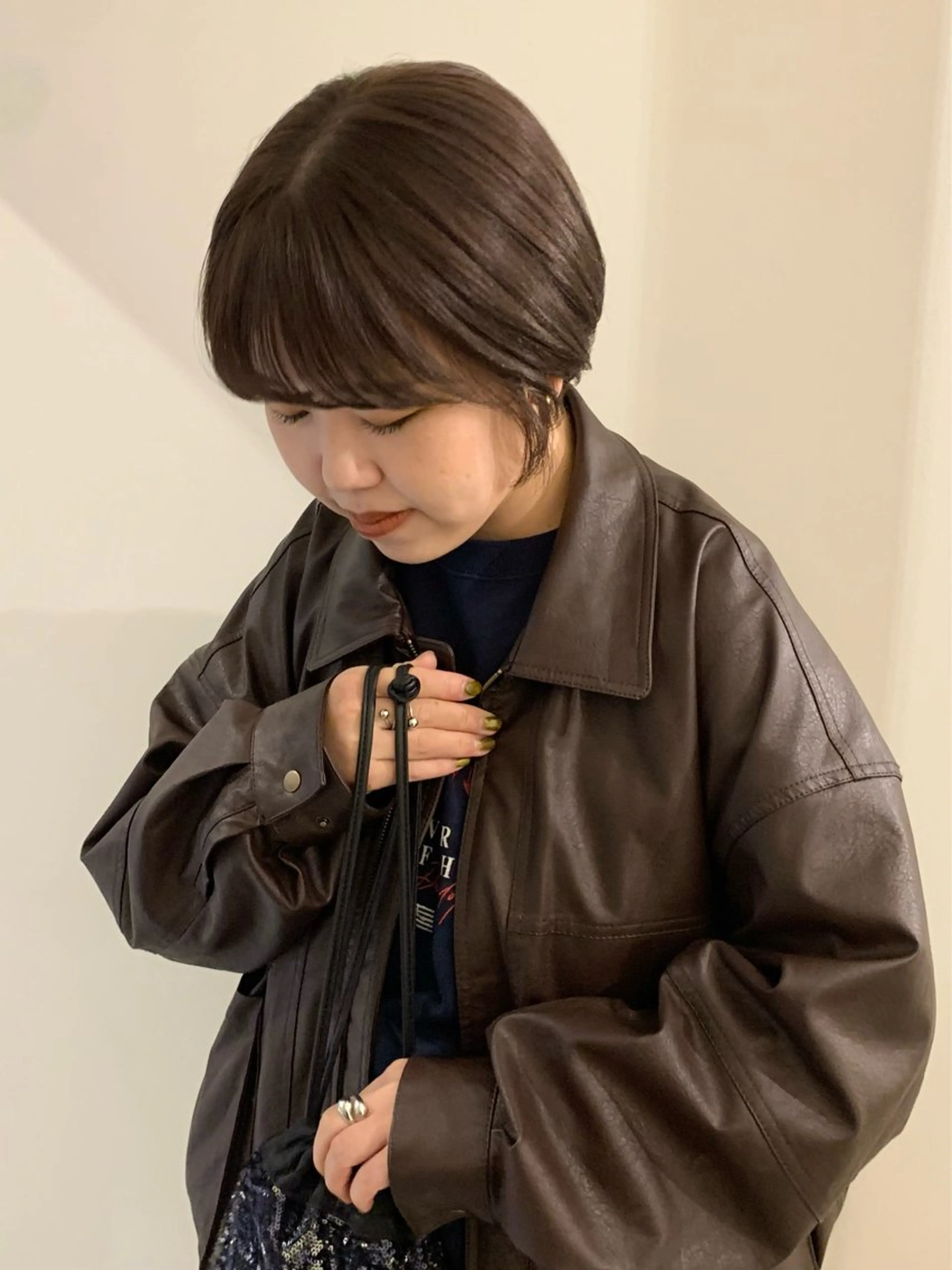 ミディアム カラー ベージュカラー オリーブベージュ カット ヘアカラー トリートメント 落合希 Olivebeigeのヘアスタイル