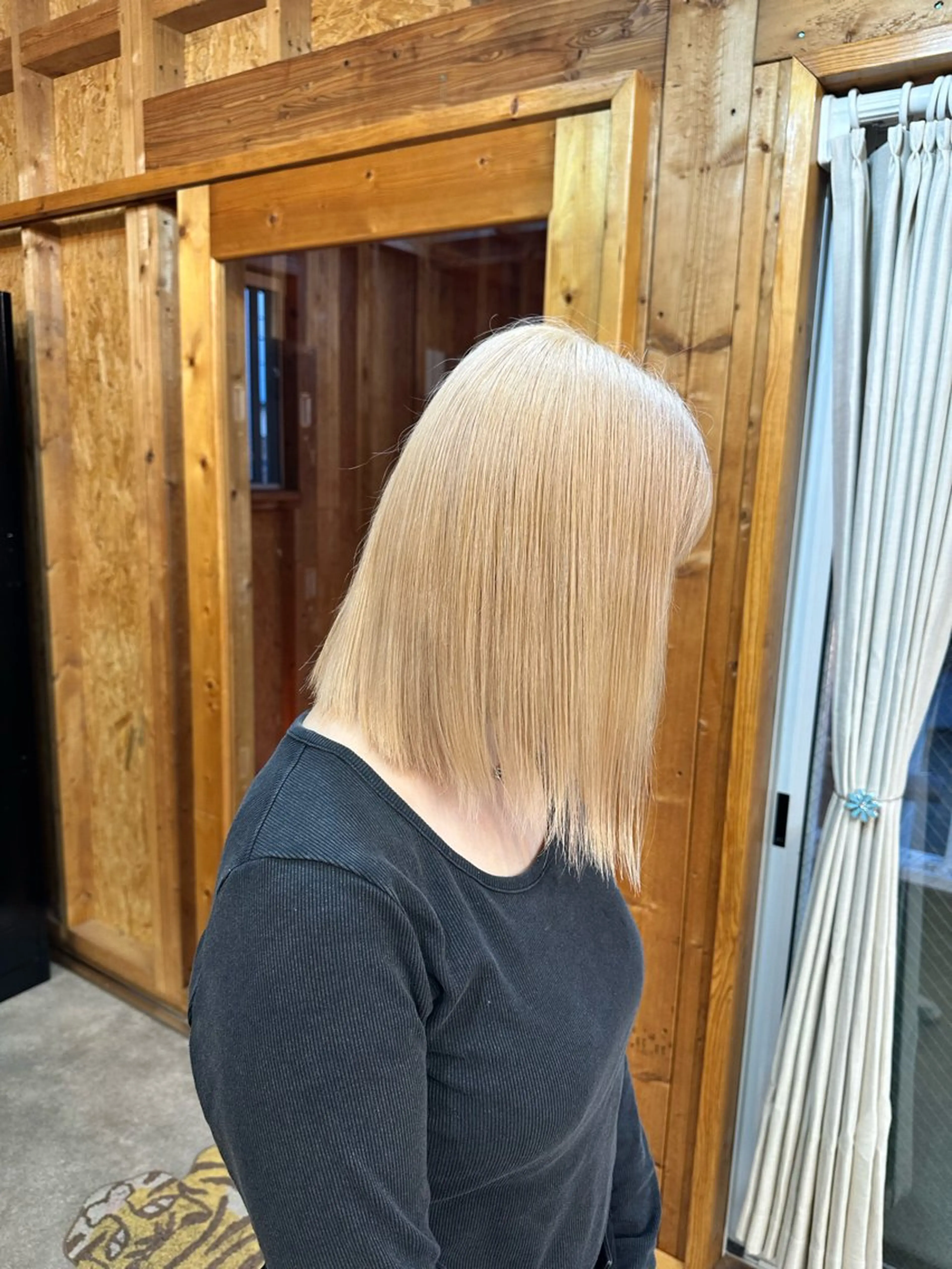 セミロング ブリーチ屋さん🍀 ブリーチ矯正・あずみのヘアスタイル