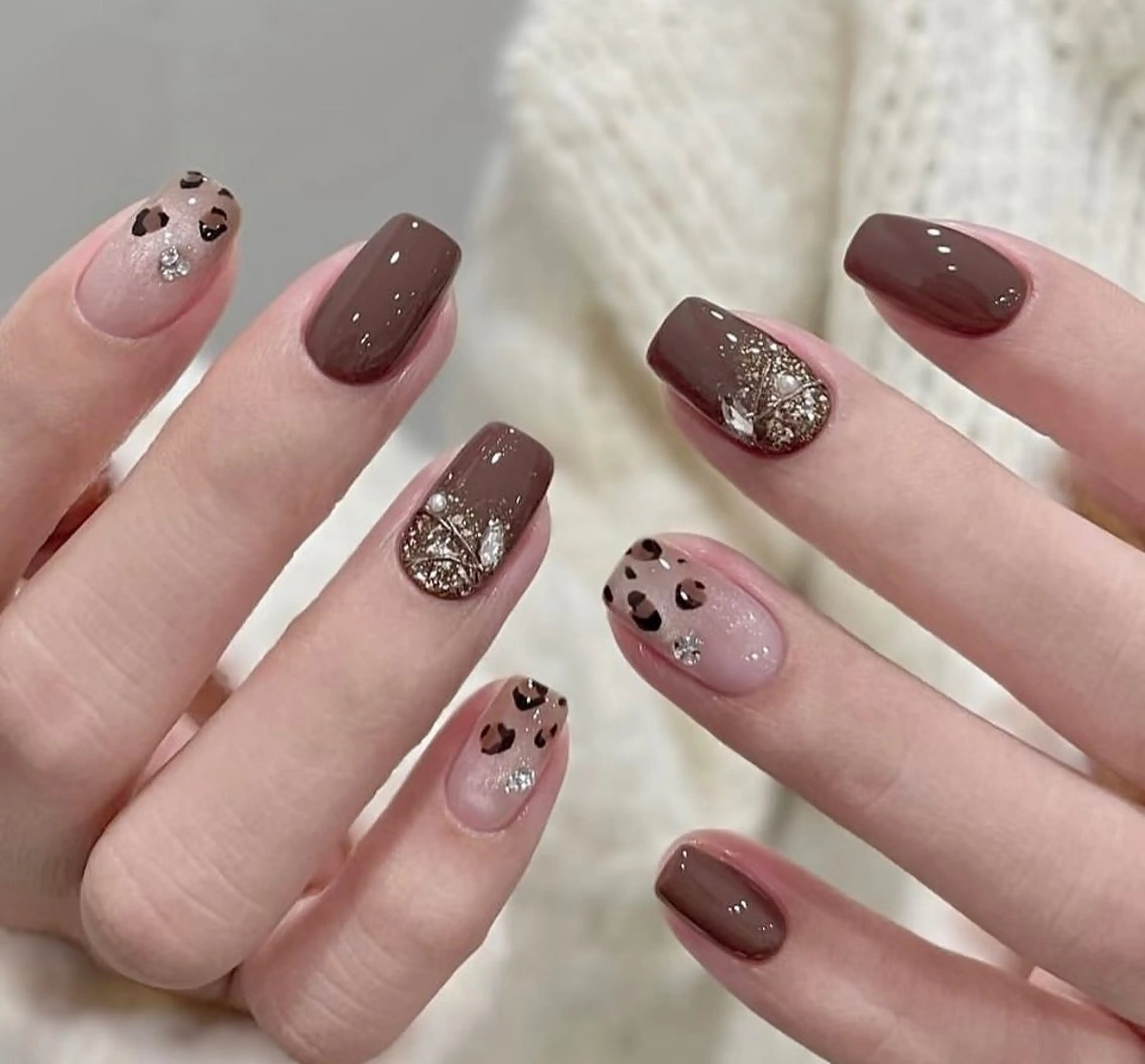 ネイル フレンチネイル ガーリー ガラスフレンチ 韓国ネイル ロングネイル ハンドネイル Venus nail チップ長さだし専門店のネイルデザイン