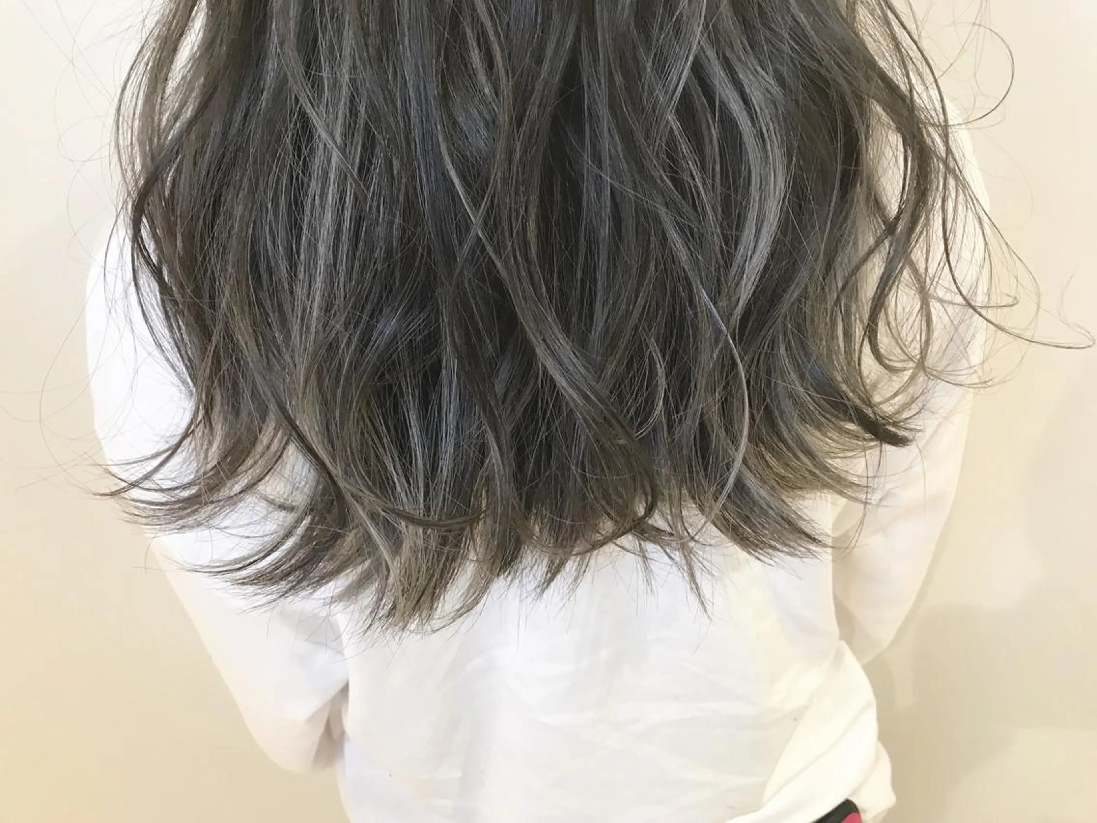 セミロング ハイライト カット講師 久保匠のヘアスタイル