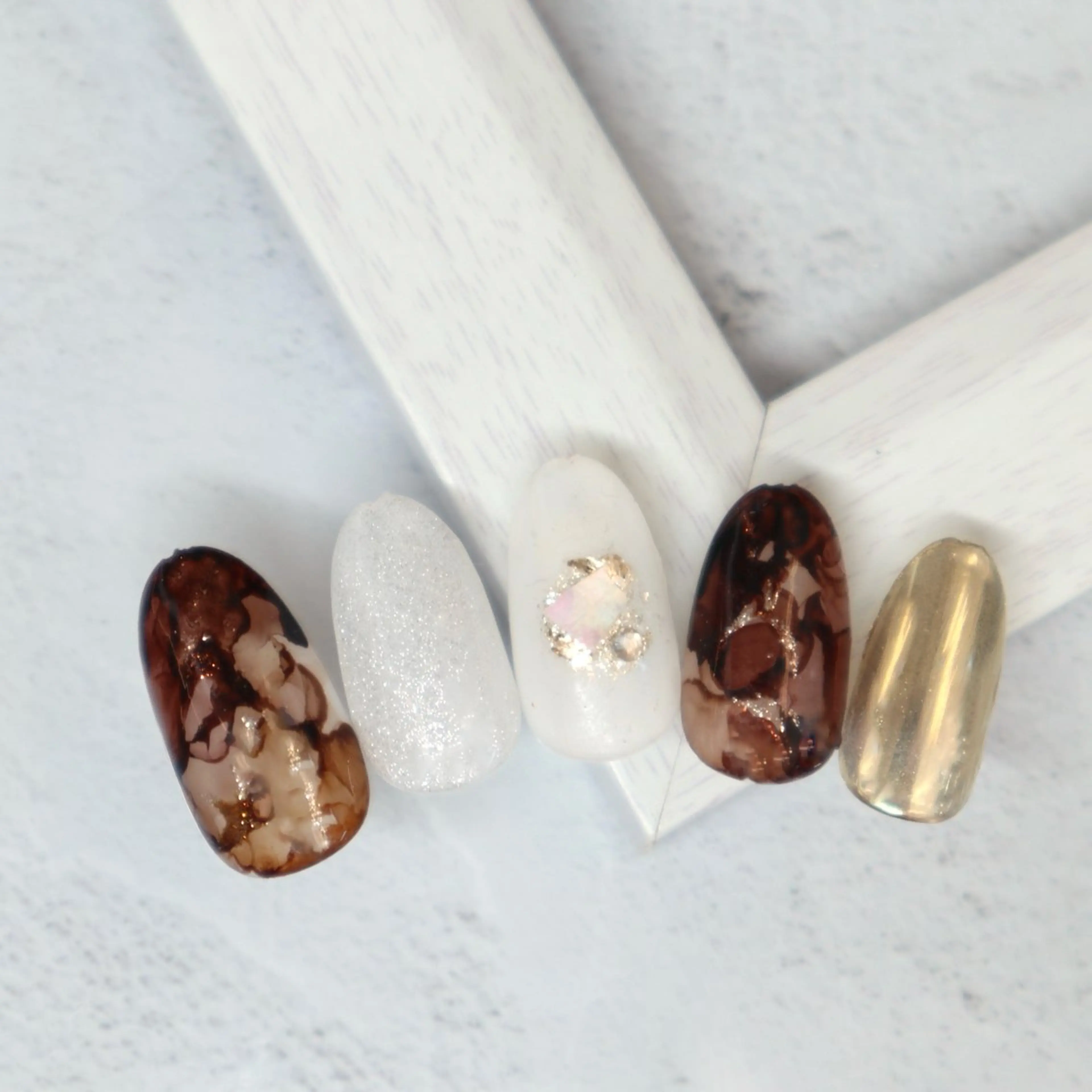 ネイル ハンドネイル L‘ねいる 江坂店 エルネイルエサカテンのネイルデザイン