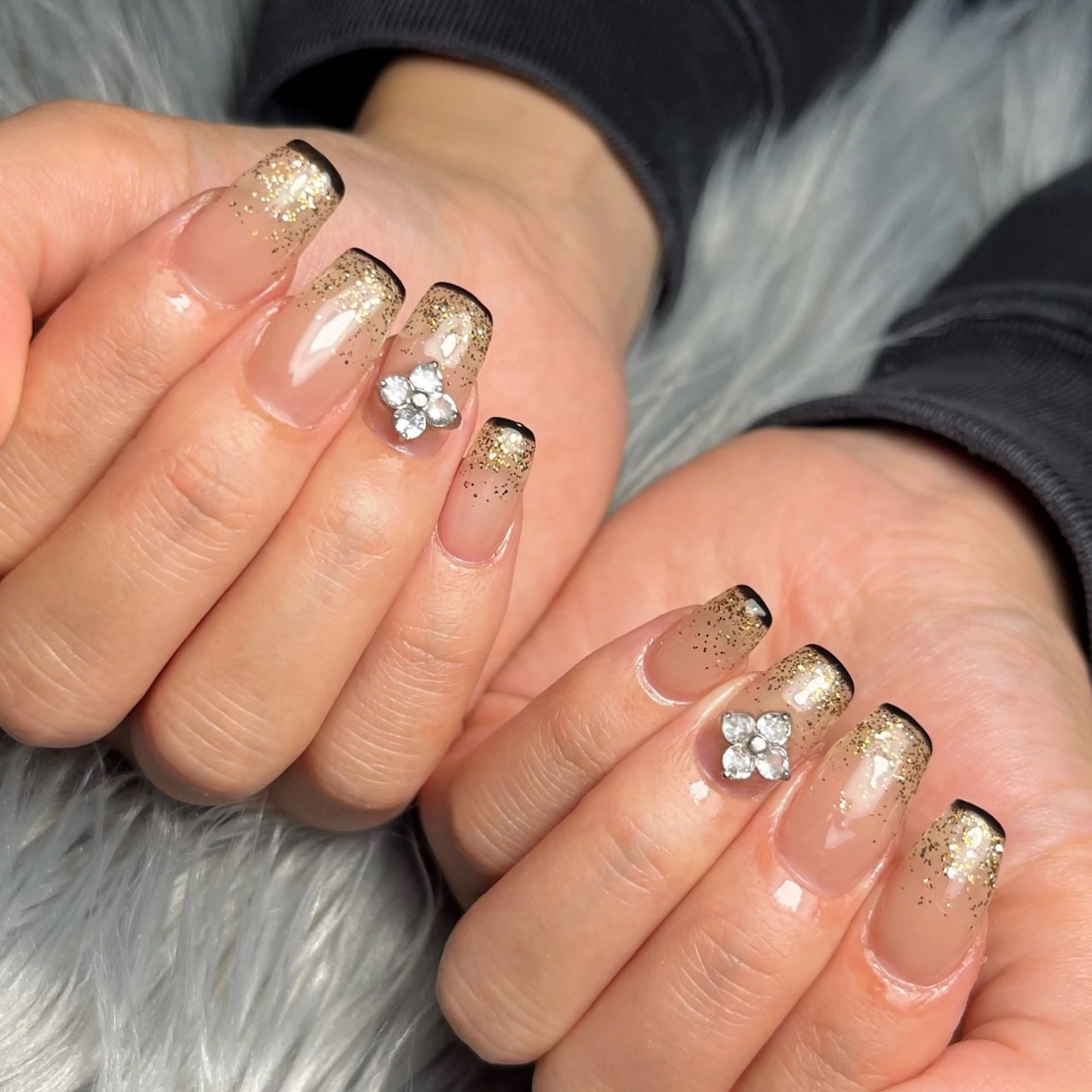 ネイル Laki nailのネイルデザイン