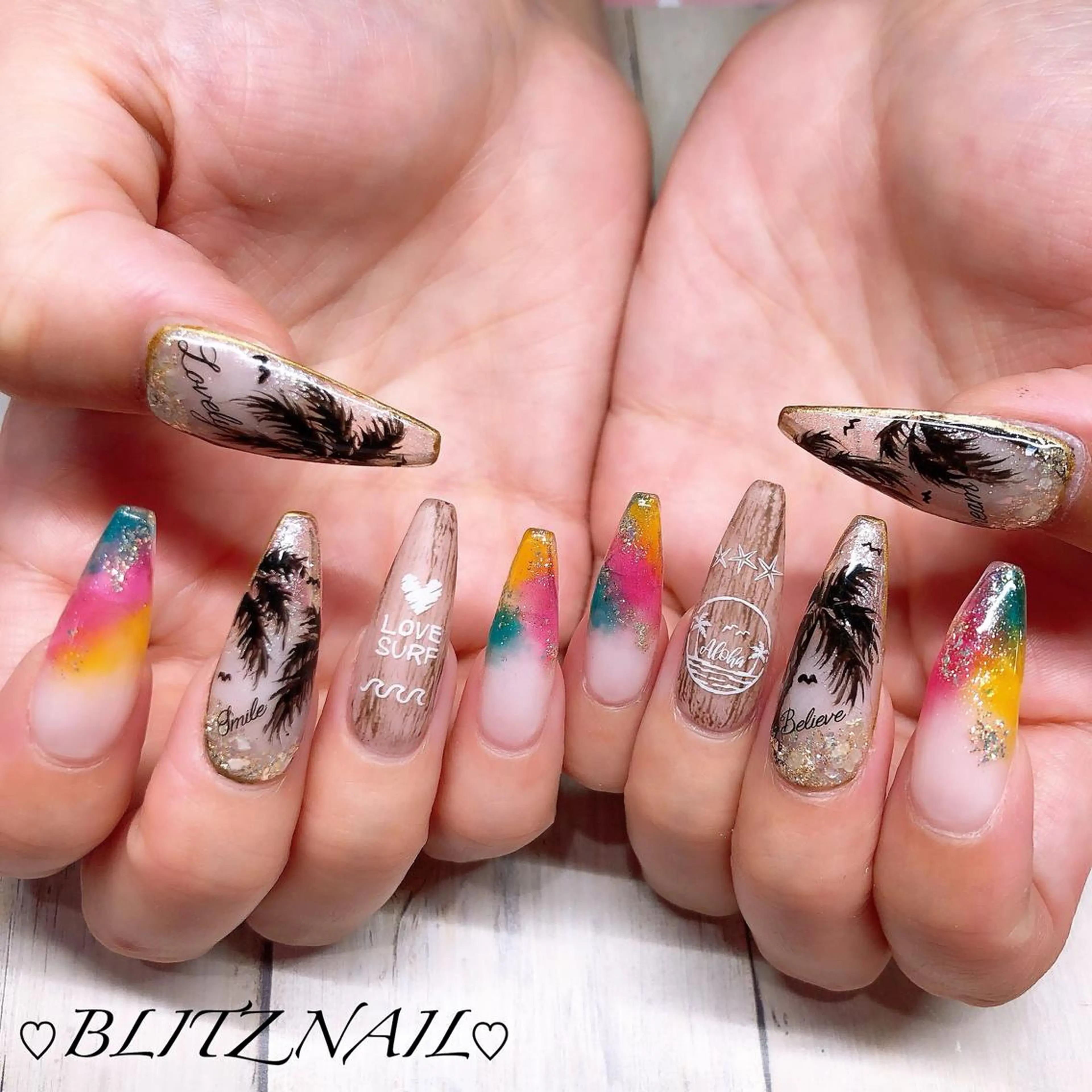 ネイル BLITZ Nail 岩田💅🏻✨のネイルデザイン