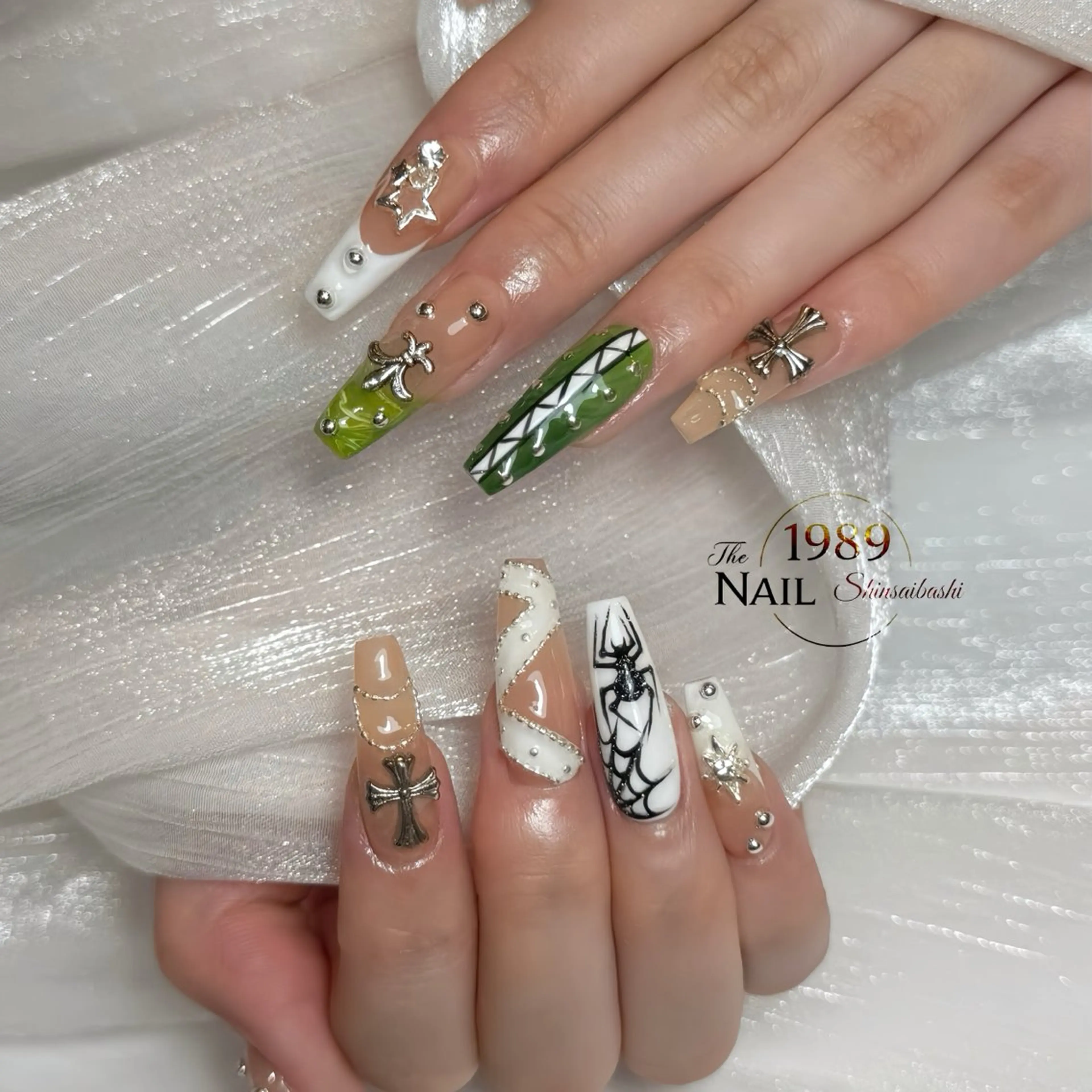 ネイル ハンドネイル ハンドケア The 1989 Nail Salonのネイルデザイン