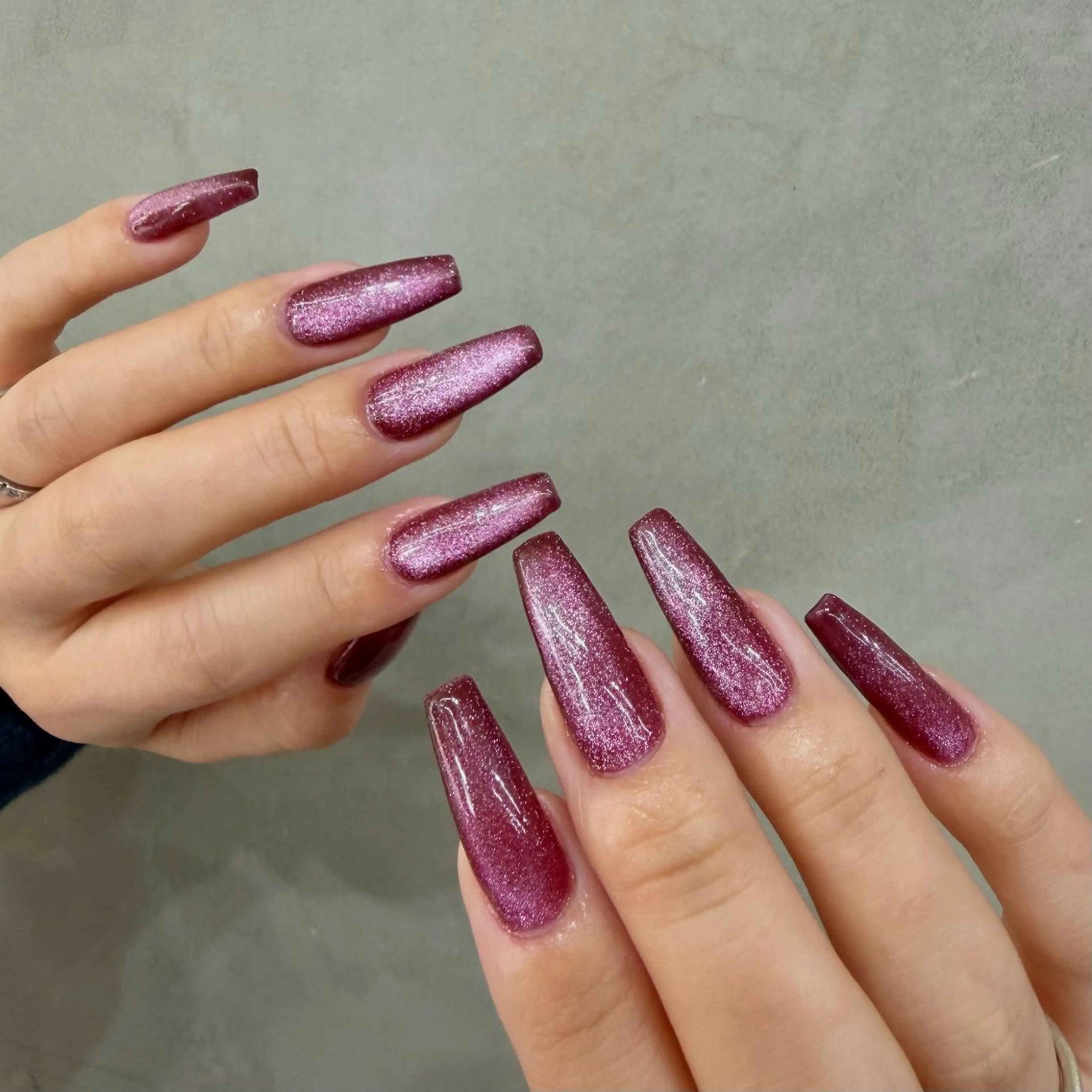 ネイル マグネットネイル ハンドネイル フットネイル GRANDEUR焼津 Nana🦖のネイルデザイン