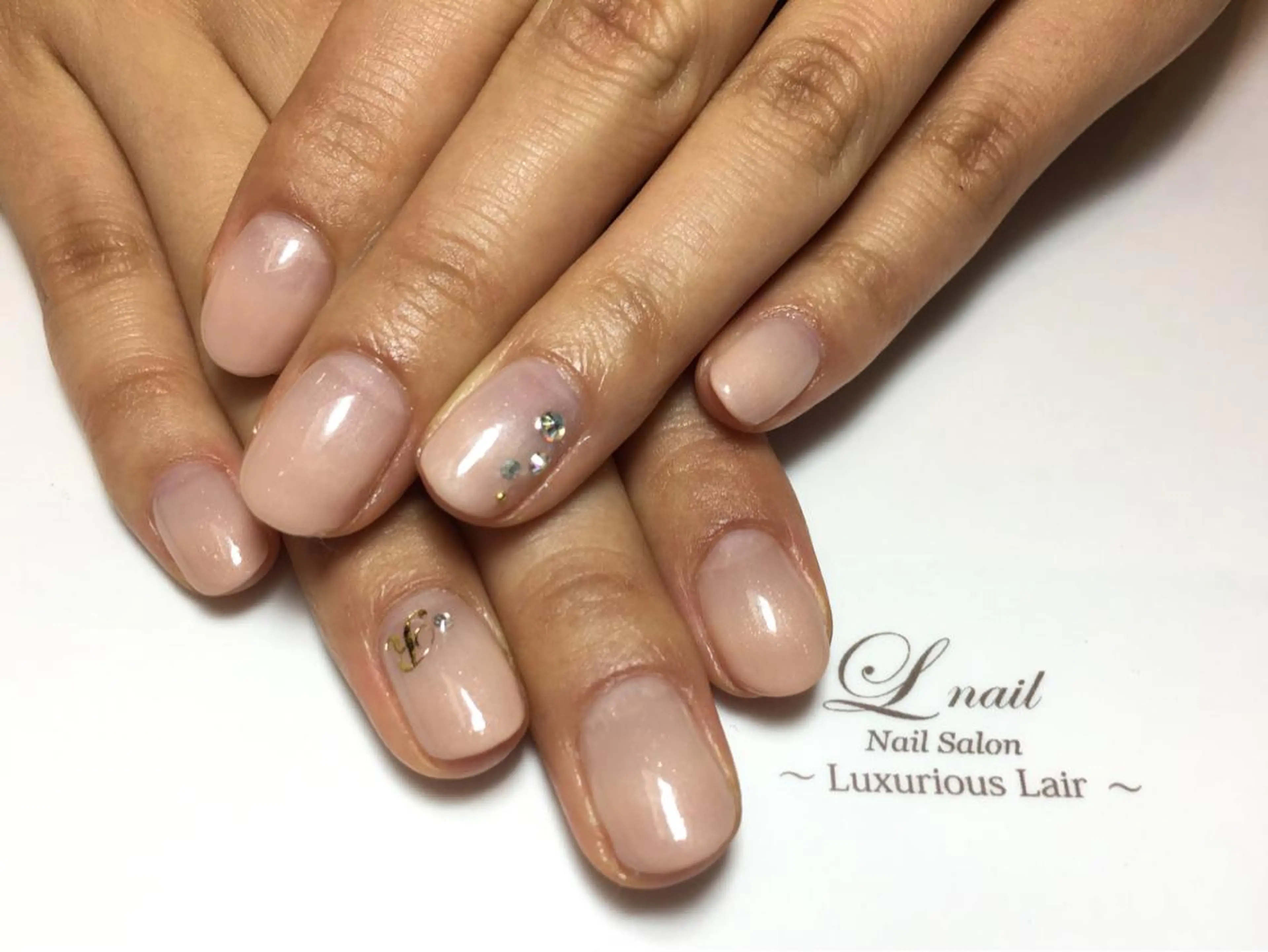 ネイル Li'leaNail AINAのネイルデザイン