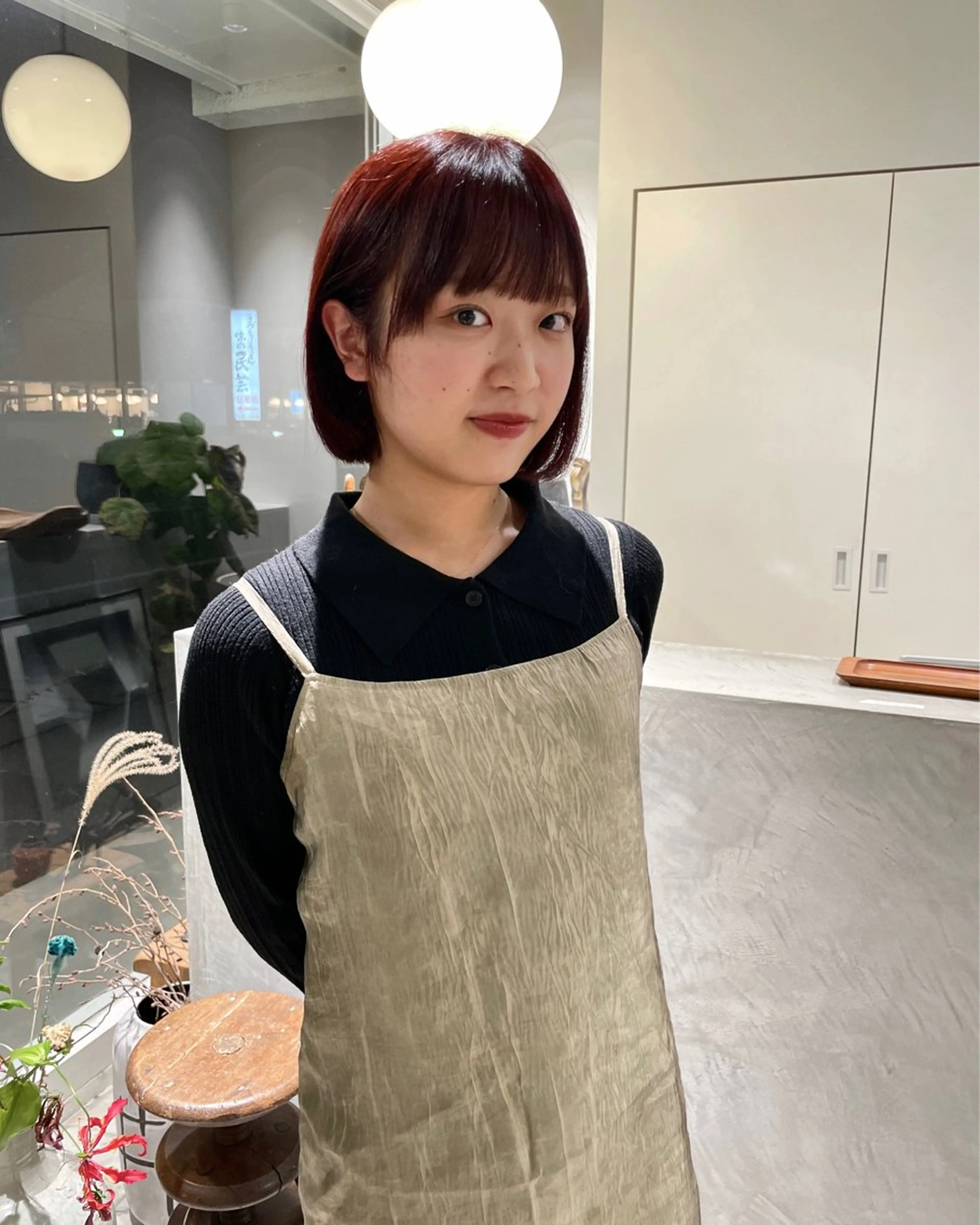 ショート カラー ヘアカラー 林 千聖のヘアスタイル