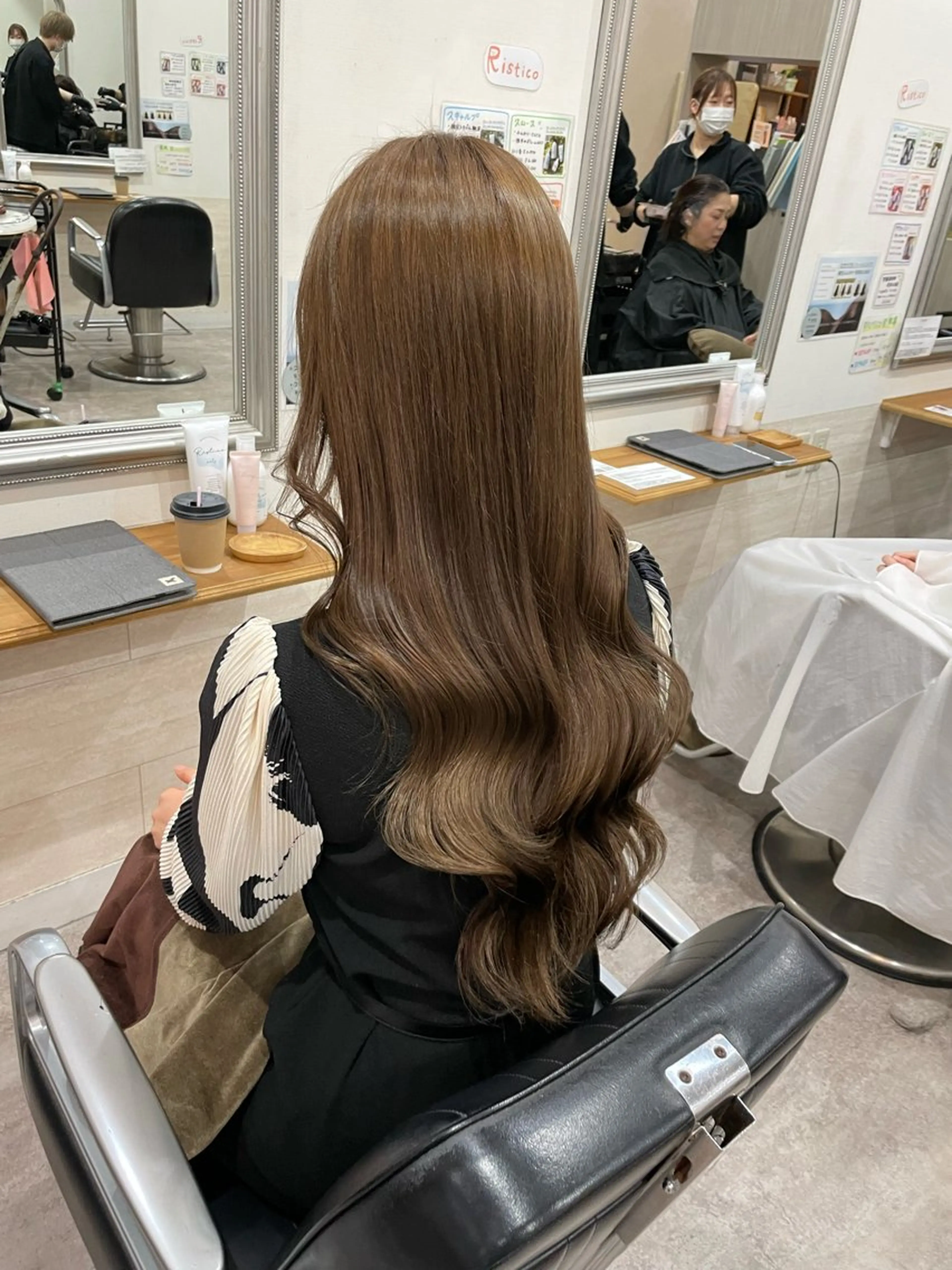 カラー ヘアカラー 艶髪🥣透明感カラー 🫧前田奈津実のヘアスタイル