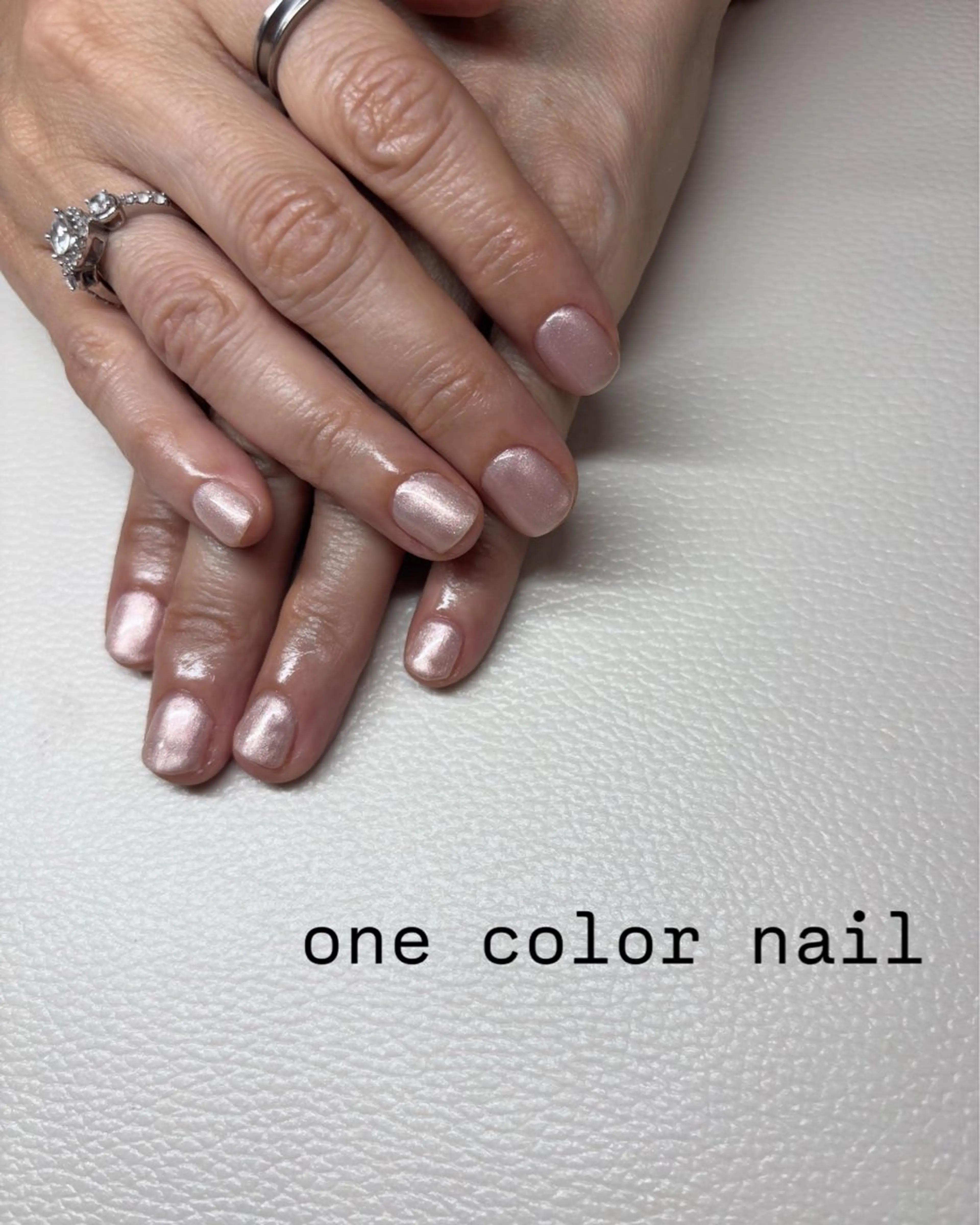 ネイル ワンカラーネイル BellaLuna 武藤美里のネイルデザイン