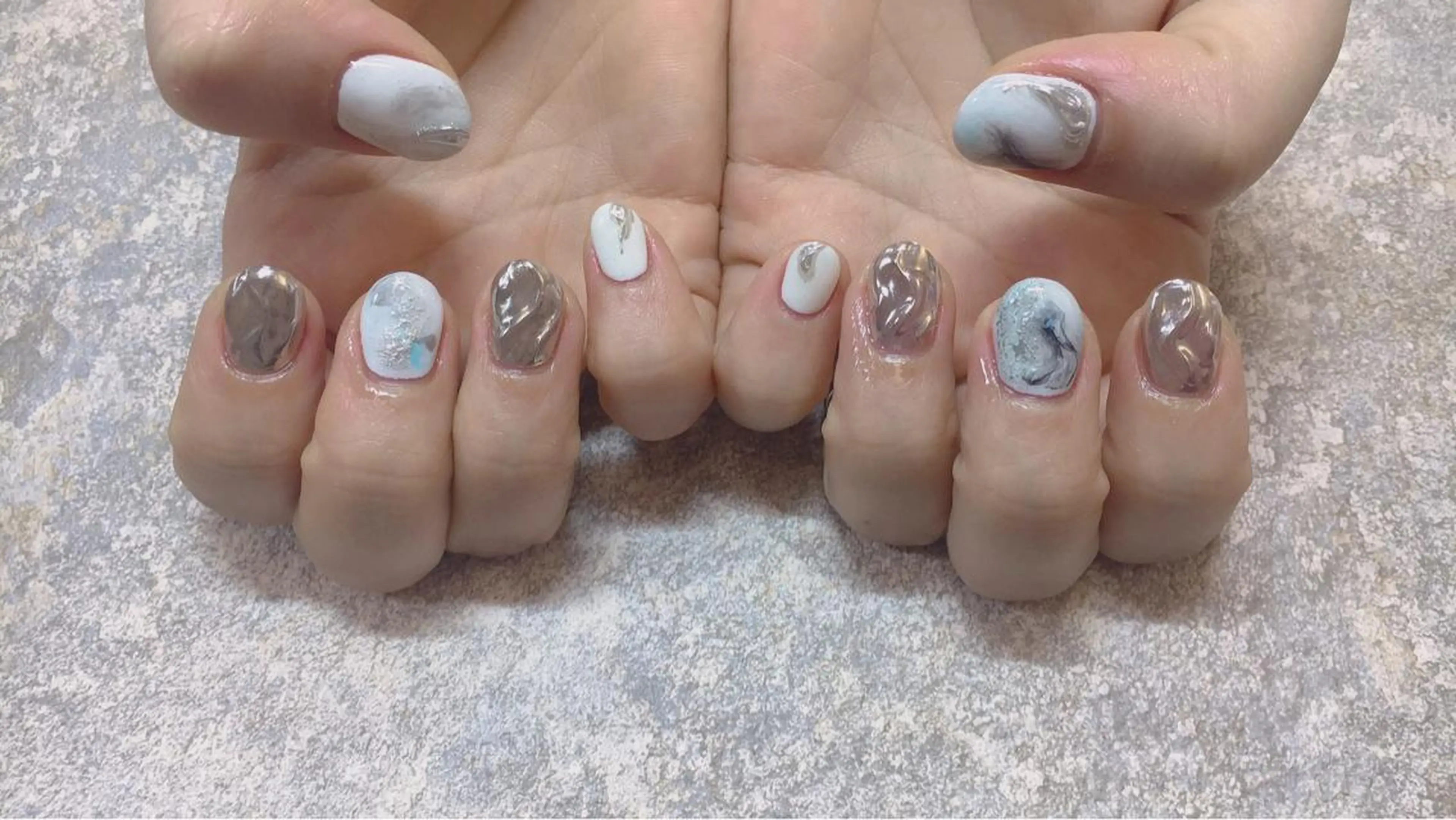 ネイル ハンドネイル LOVE NAIL 💕Sonoのネイルデザイン
