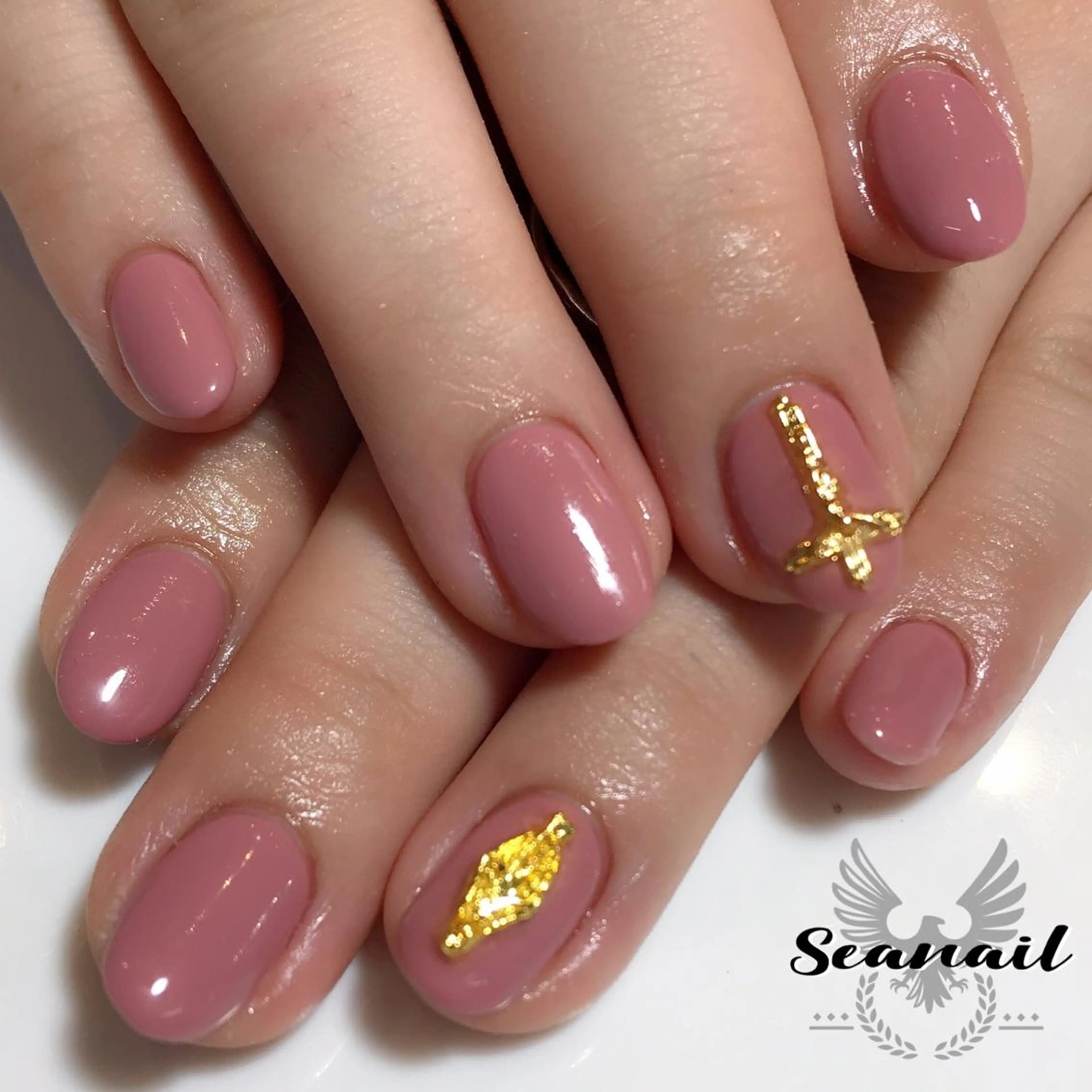 ネイル 小尾 栞のネイルデザイン