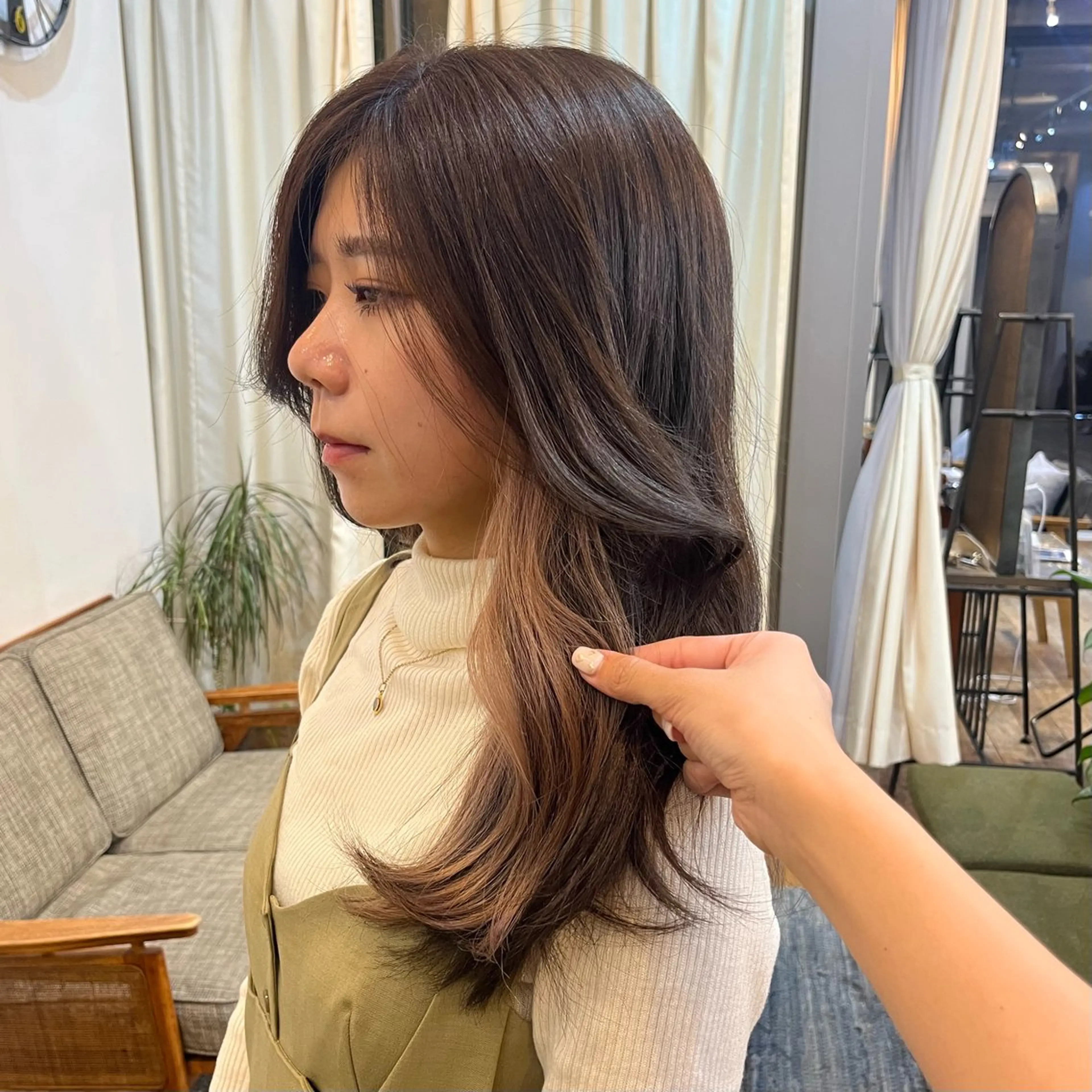 カラー ✩.*˚こなね /ブリーチカラー募集のヘアスタイル