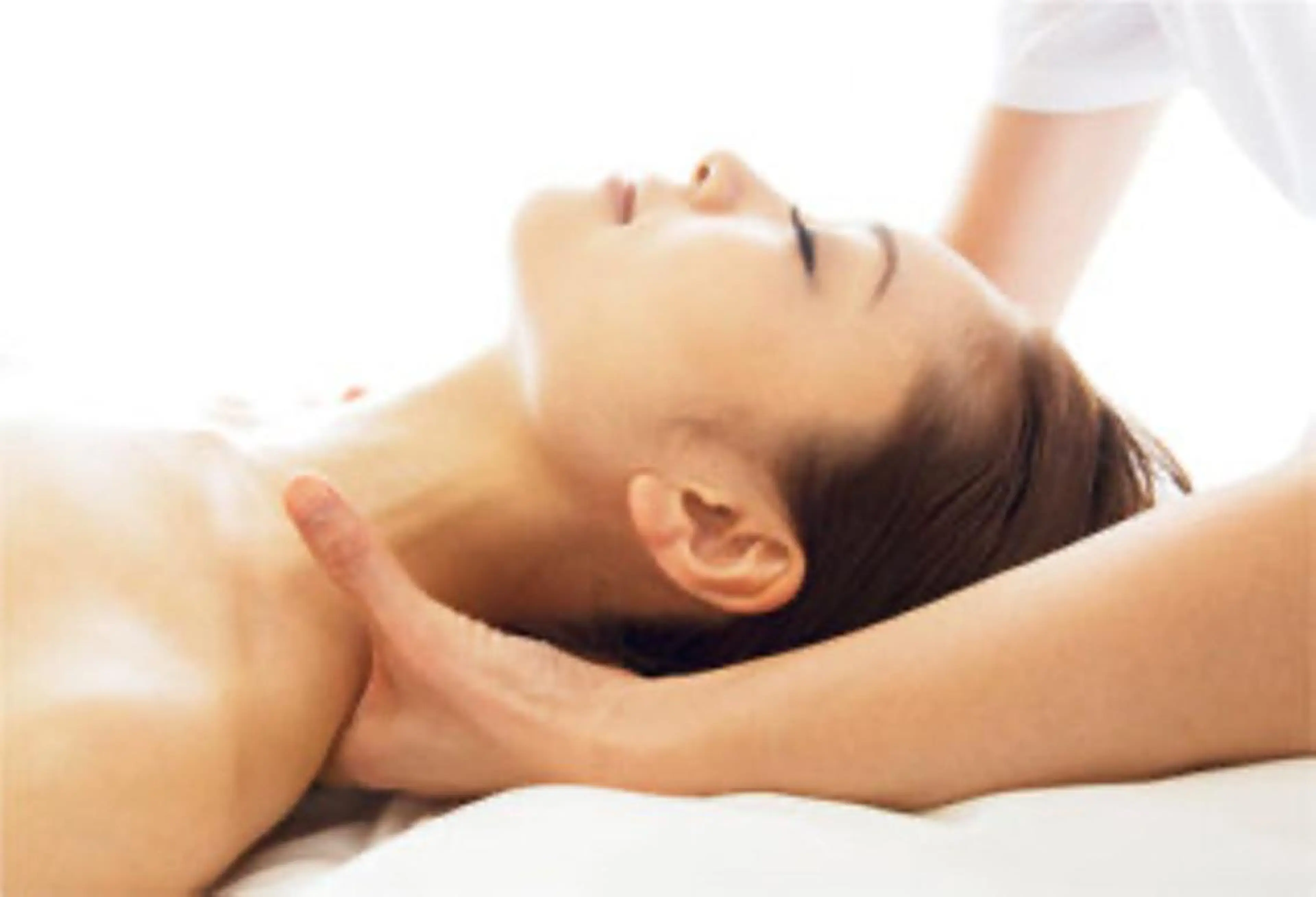 肩首リンパマッサージケア付、毛穴スッキリフェイシャル80分の写真