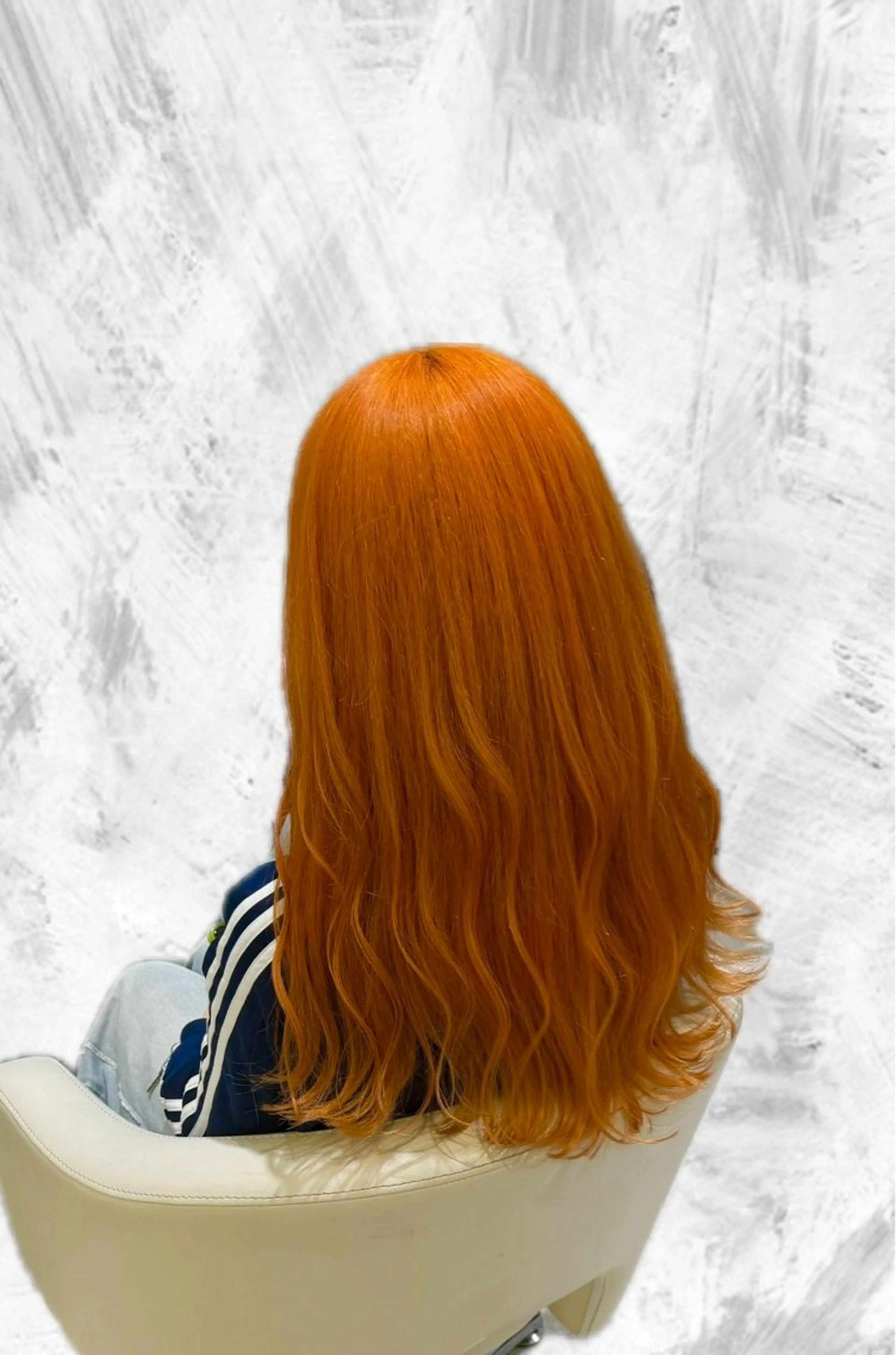 ロング カット ヘアカラー 岡田 瞬のヘアスタイル