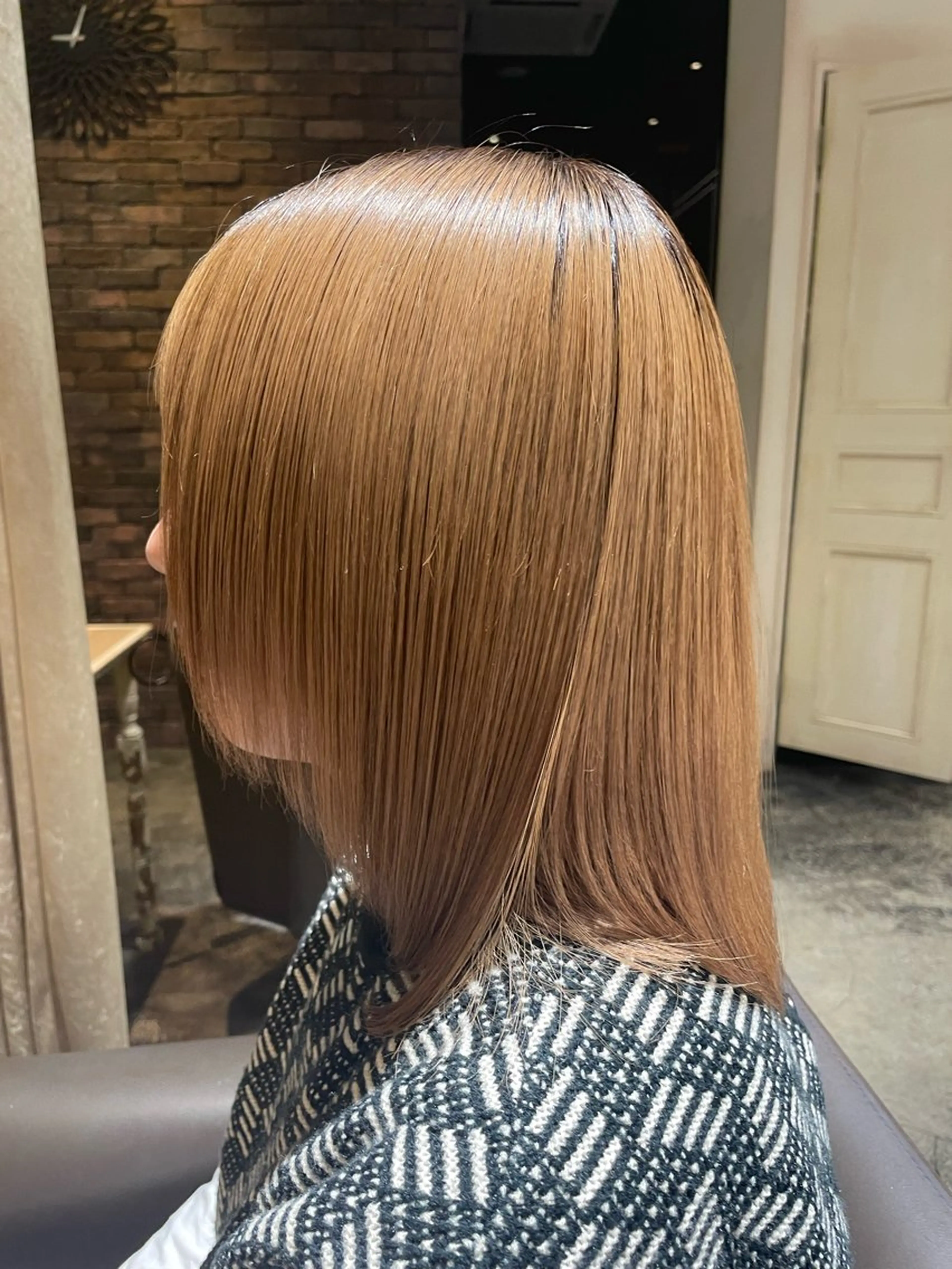 セミロング カット トリートメント 高見澤 優のヘアスタイル