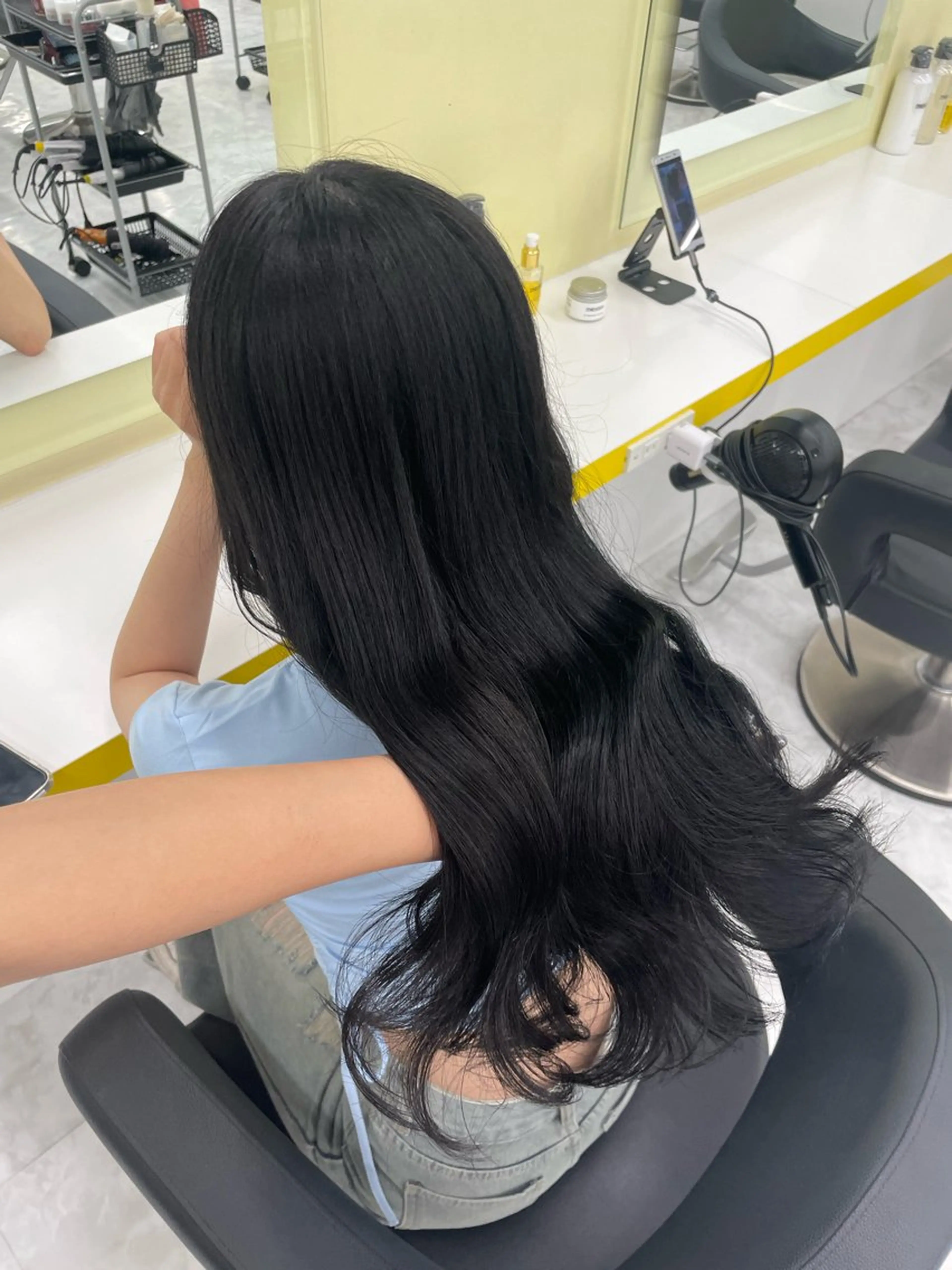 ロング カラー ヘアカラー トリートメント ヘッドスパ ヘアセット 🦋色落ち綺麗カラー メンズYUZU🦋‪のヘアスタイル