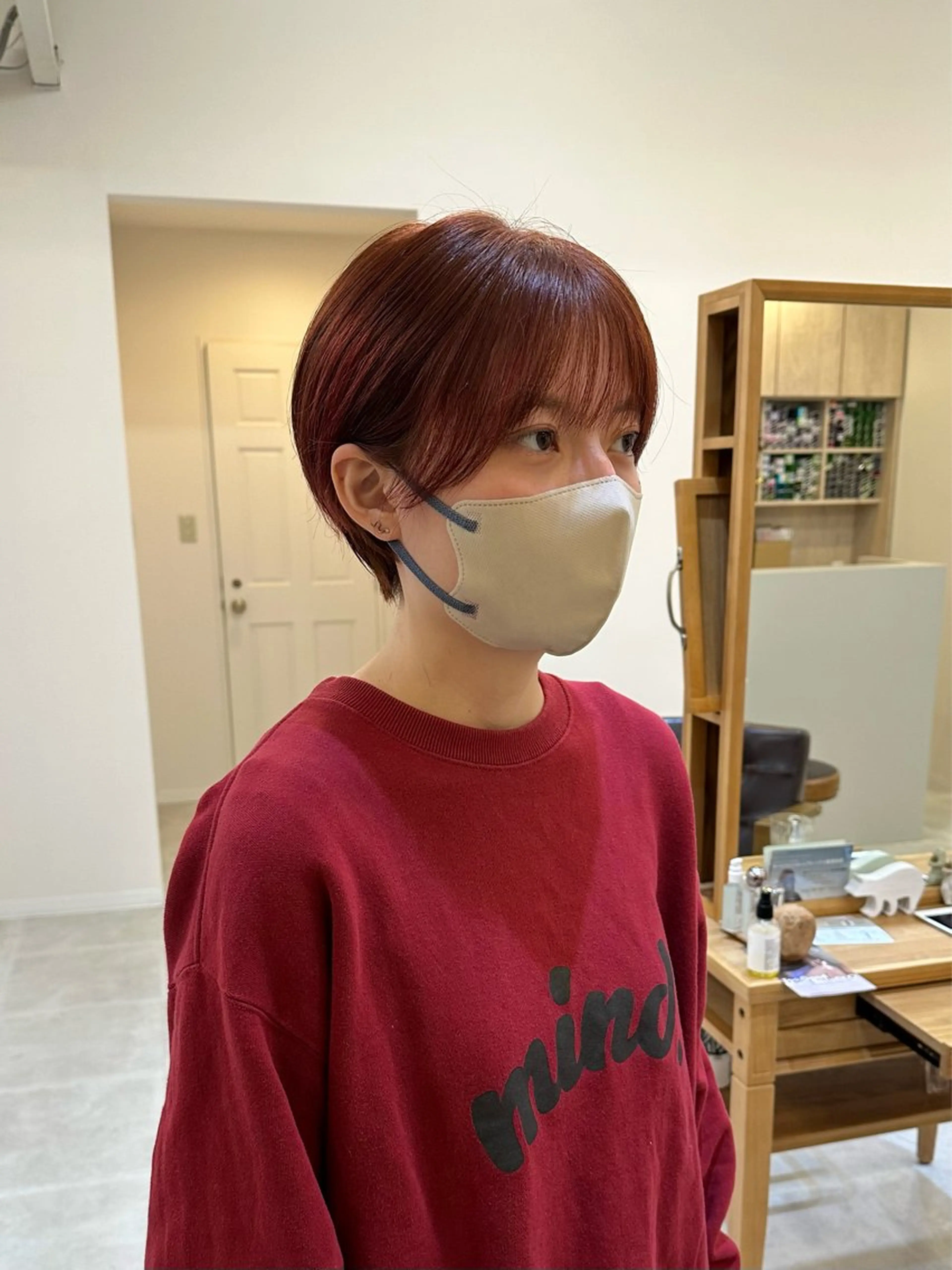 ショート カラー 丸みショート ブリーチ ブリーチなしカラー ショートヘア カット ヘアカラー トリートメント 吉田 浩太郎のヘアスタイル