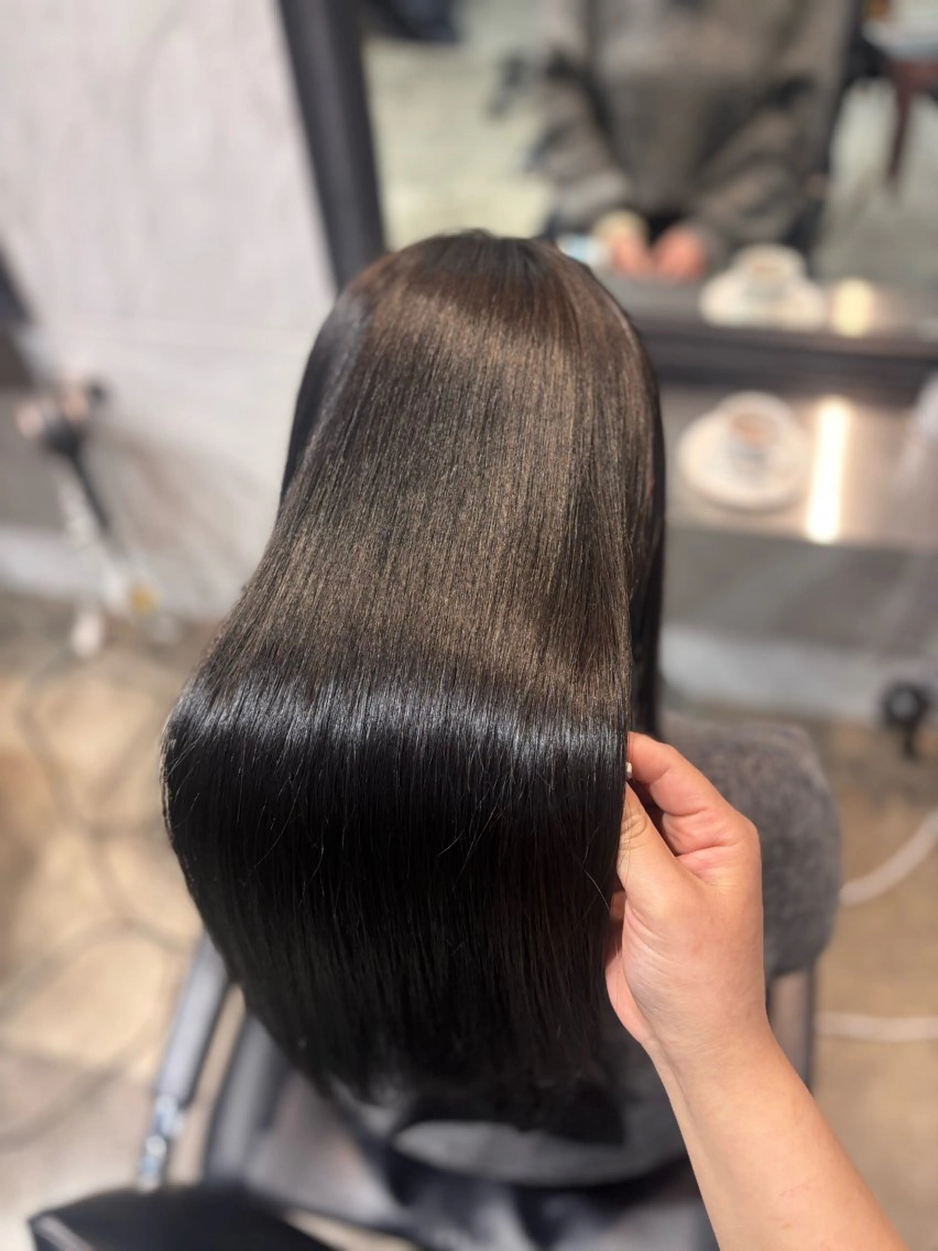 ロング 伸ばしかけ 縮毛矯正 lutia池袋 momoka⠀のヘアスタイル