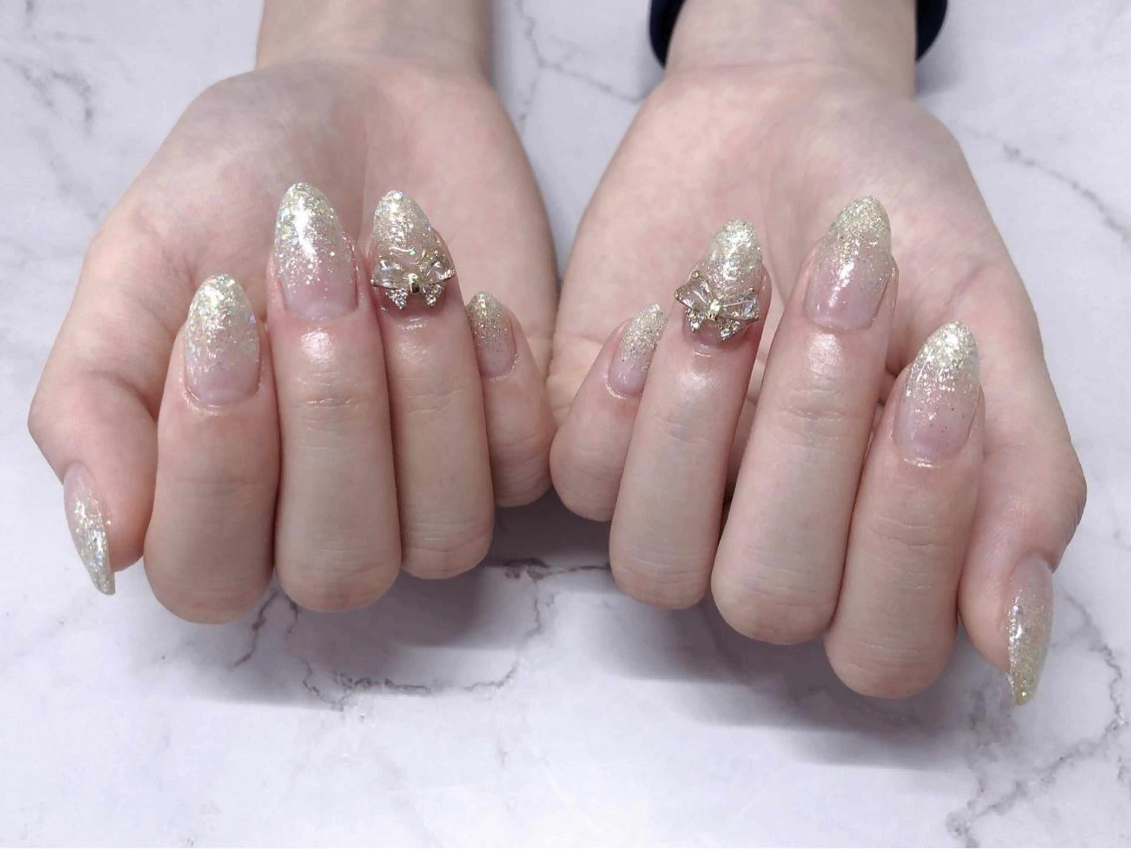 ネイル キラキラネイル Camellia nail salonのネイルデザイン