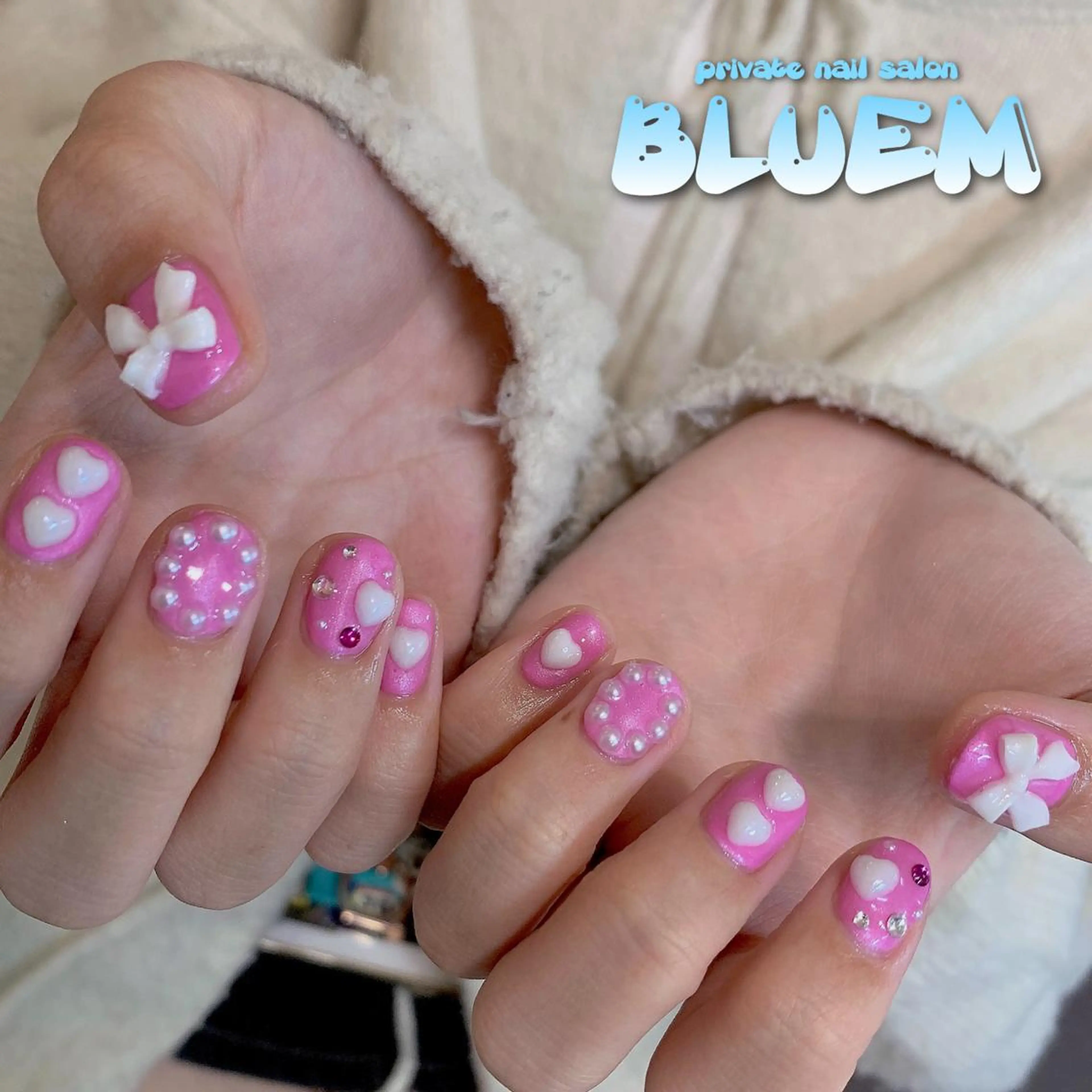 ネイル ハンドネイル BLUEM なな🐶のネイルデザイン