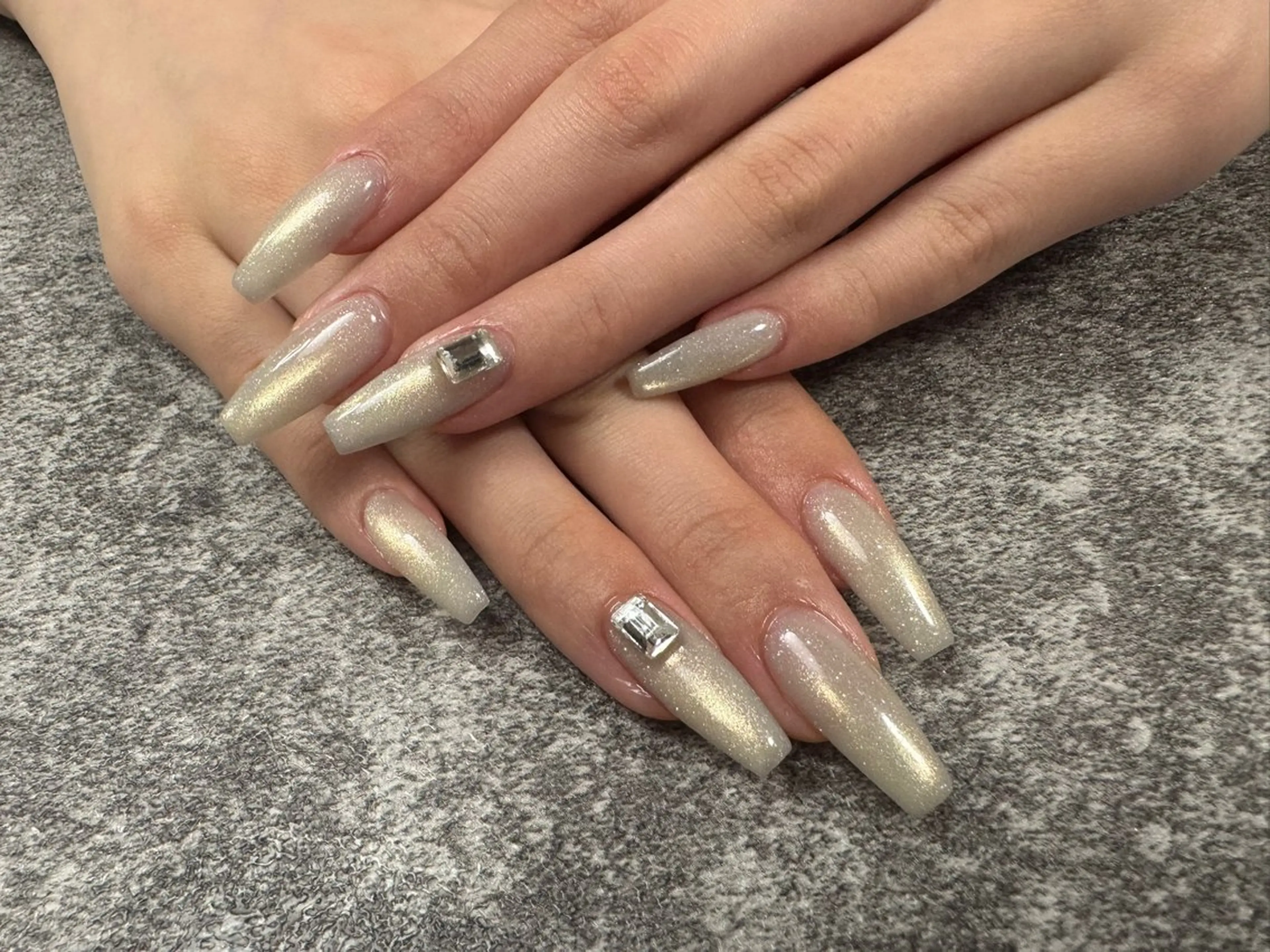 ネイル ロングネイル THE LOVERS 🖤 tomomiのネイルデザイン