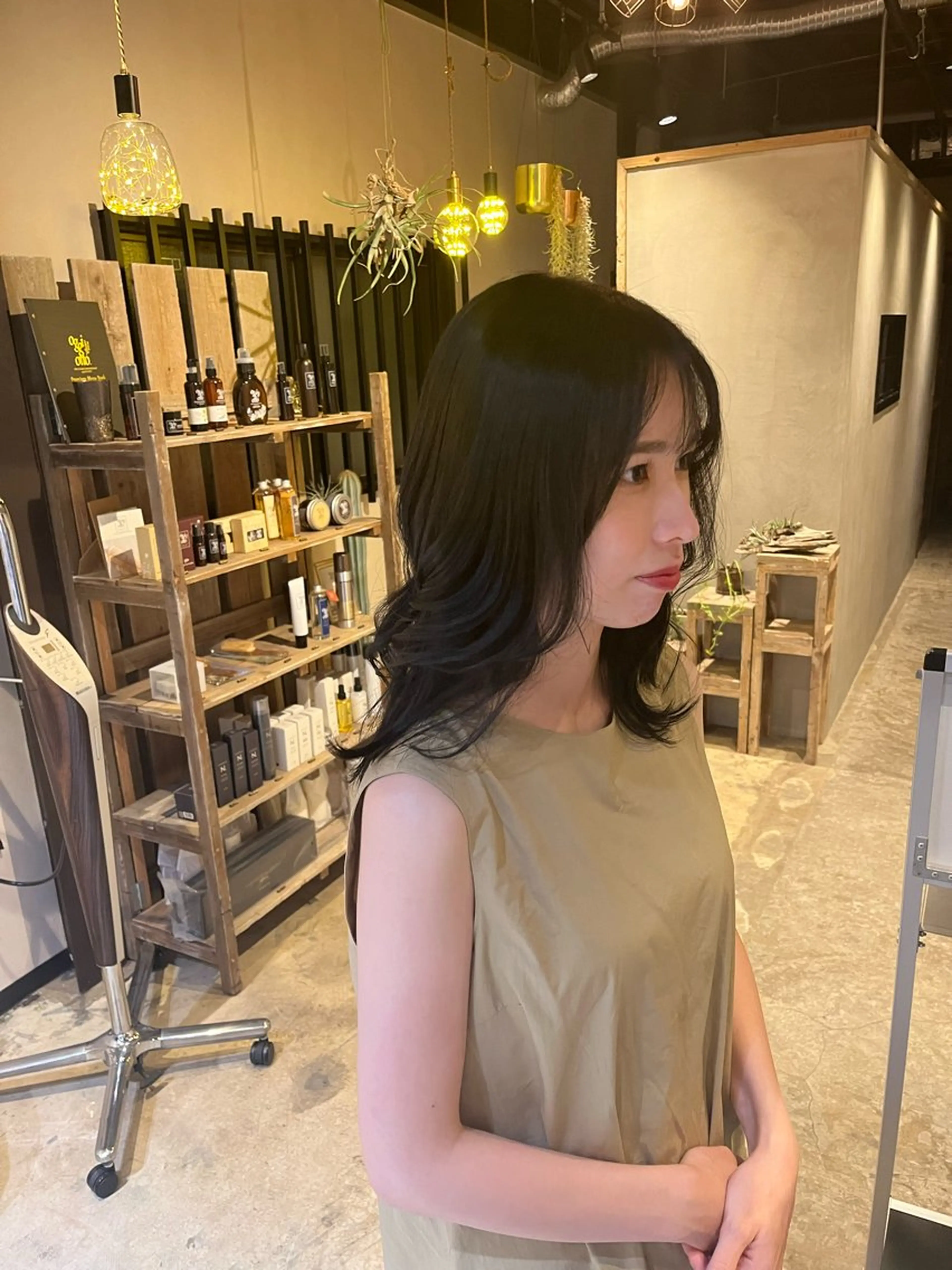 セミロング カラー ヘアカラー LaNA 佐藤なおのヘアスタイル