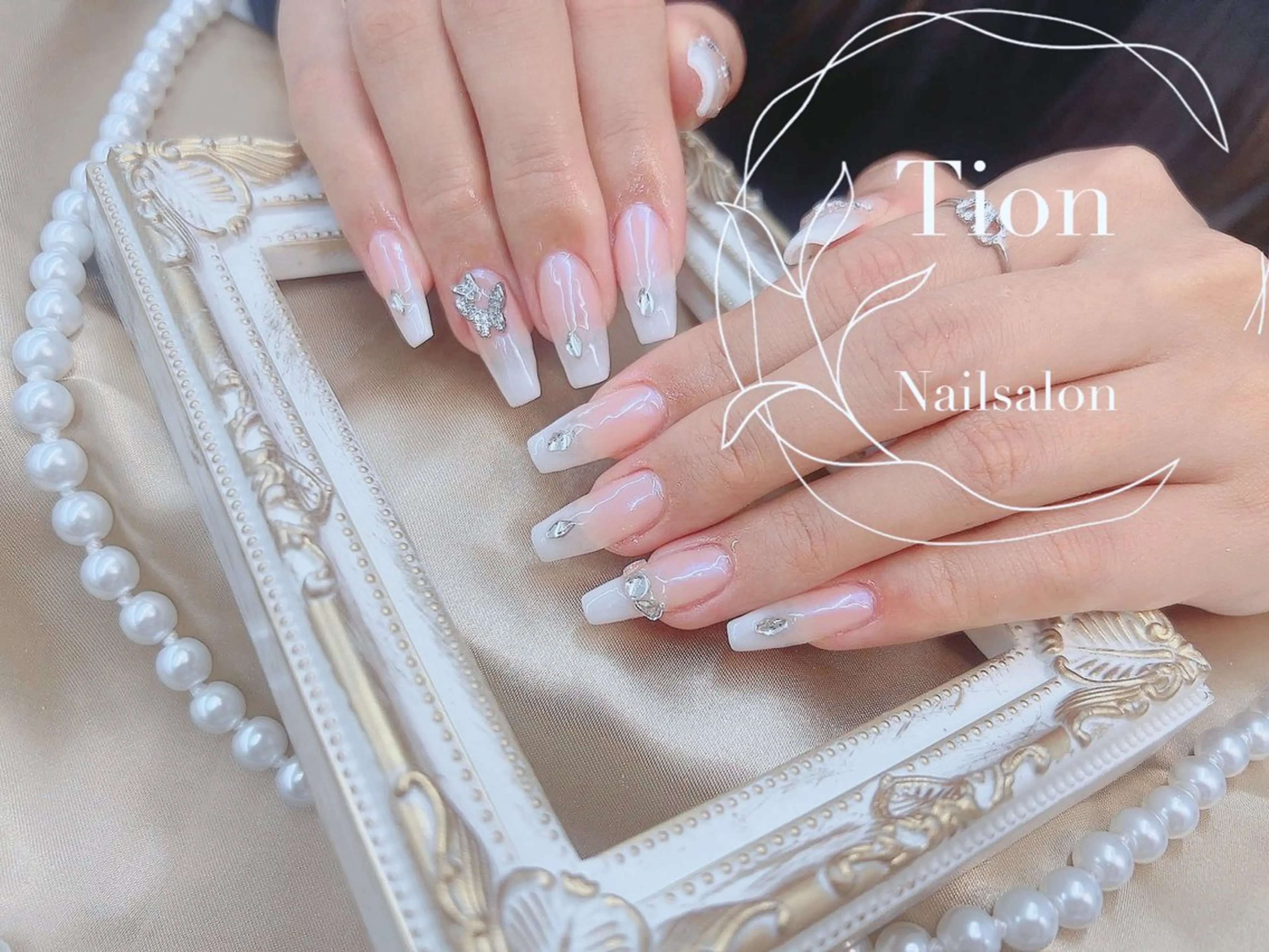ネイル チークネイル 長さ出し フットネイル フレンチネイル ジェルネイル Nailsalin Tion 浦和店のネイルデザイン