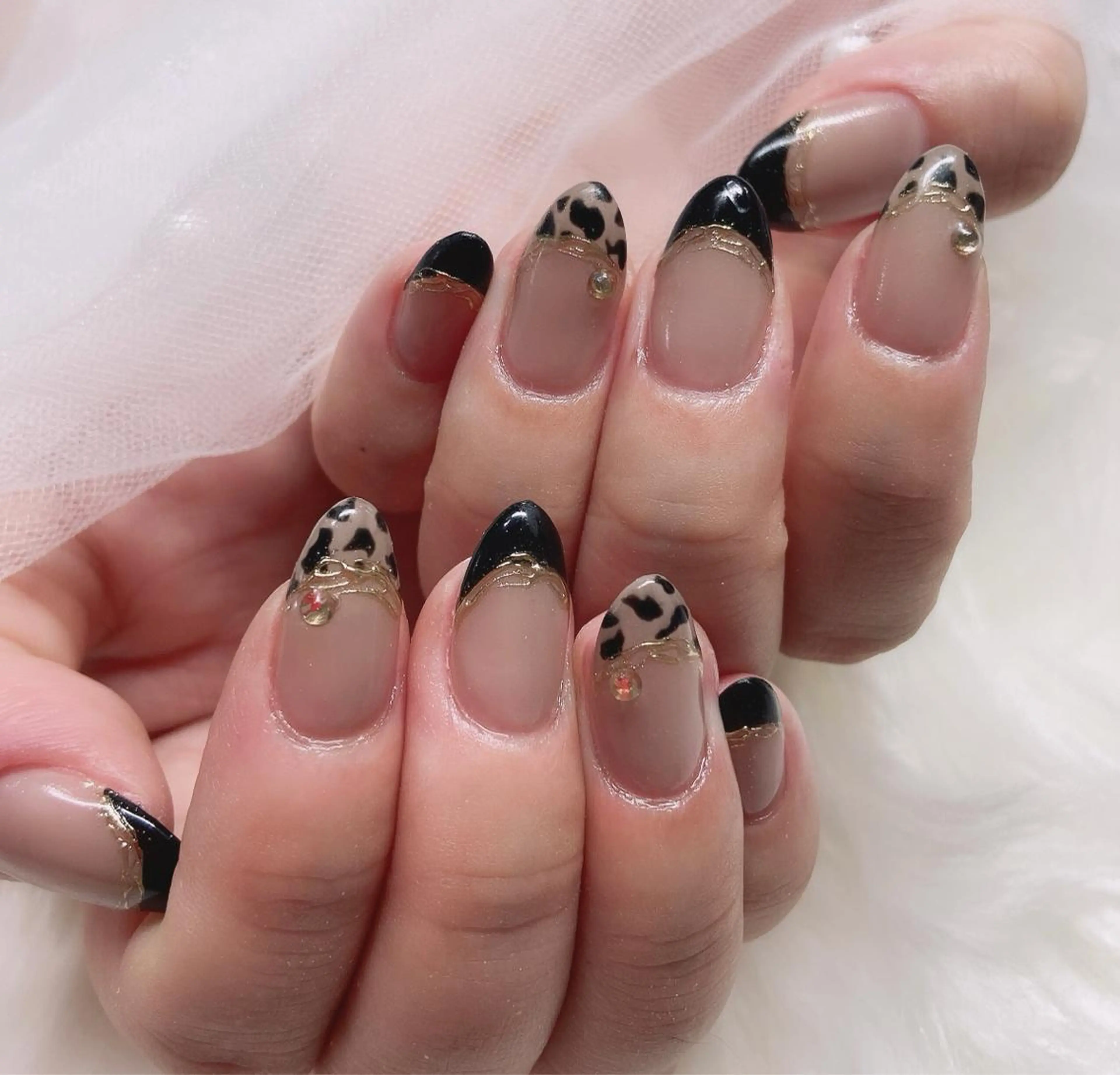 ネイル ハンドネイル ＆ME アンドミーのネイルデザイン