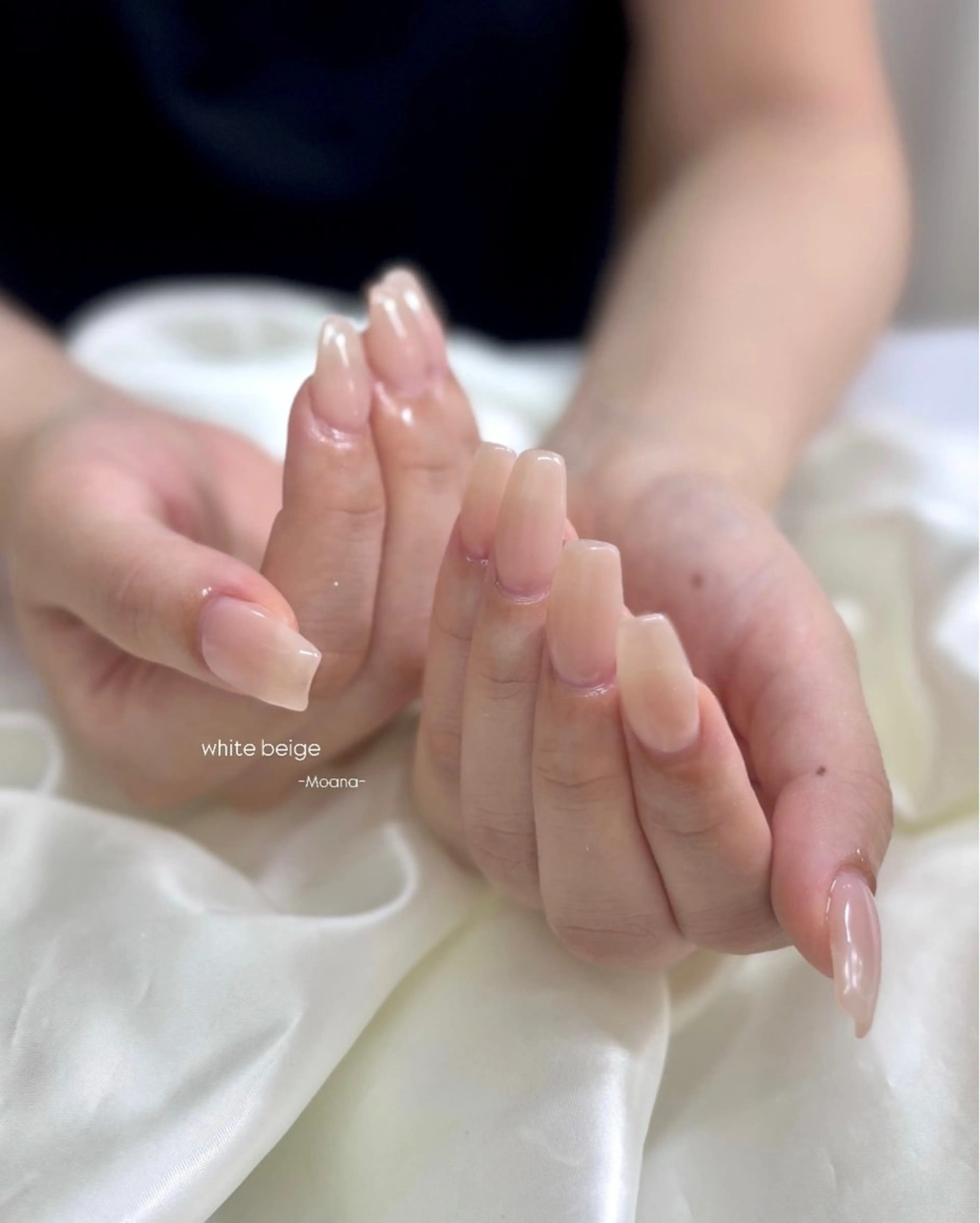 ネイル オフィスネイル ワンカラーネイル シンプルネイル ホワイト Moana nail Hiyoriのネイルデザイン