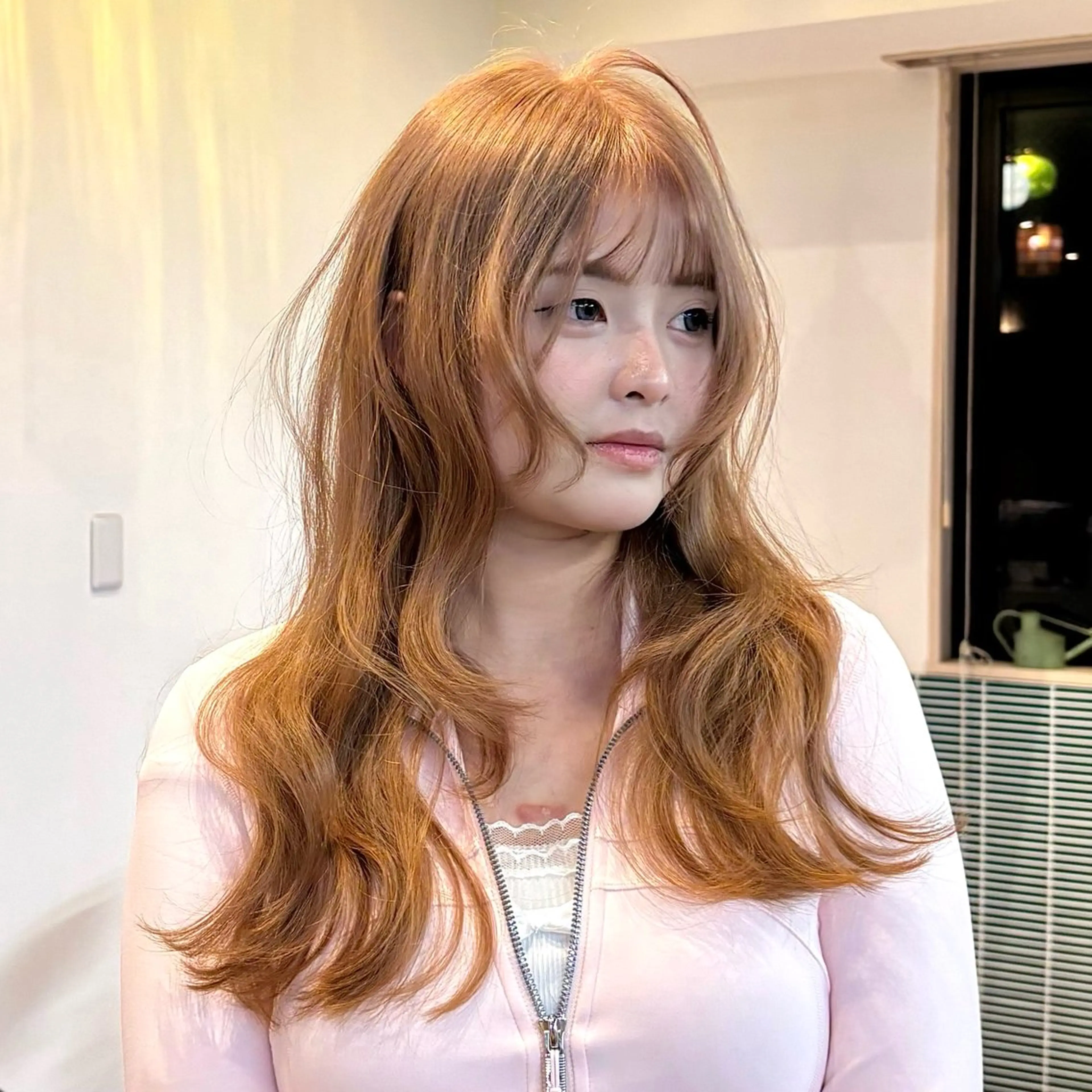ロング カラー カット ヘアカラー トリートメント 【梅田】ハッシュ /デザインカラーのヘアスタイル