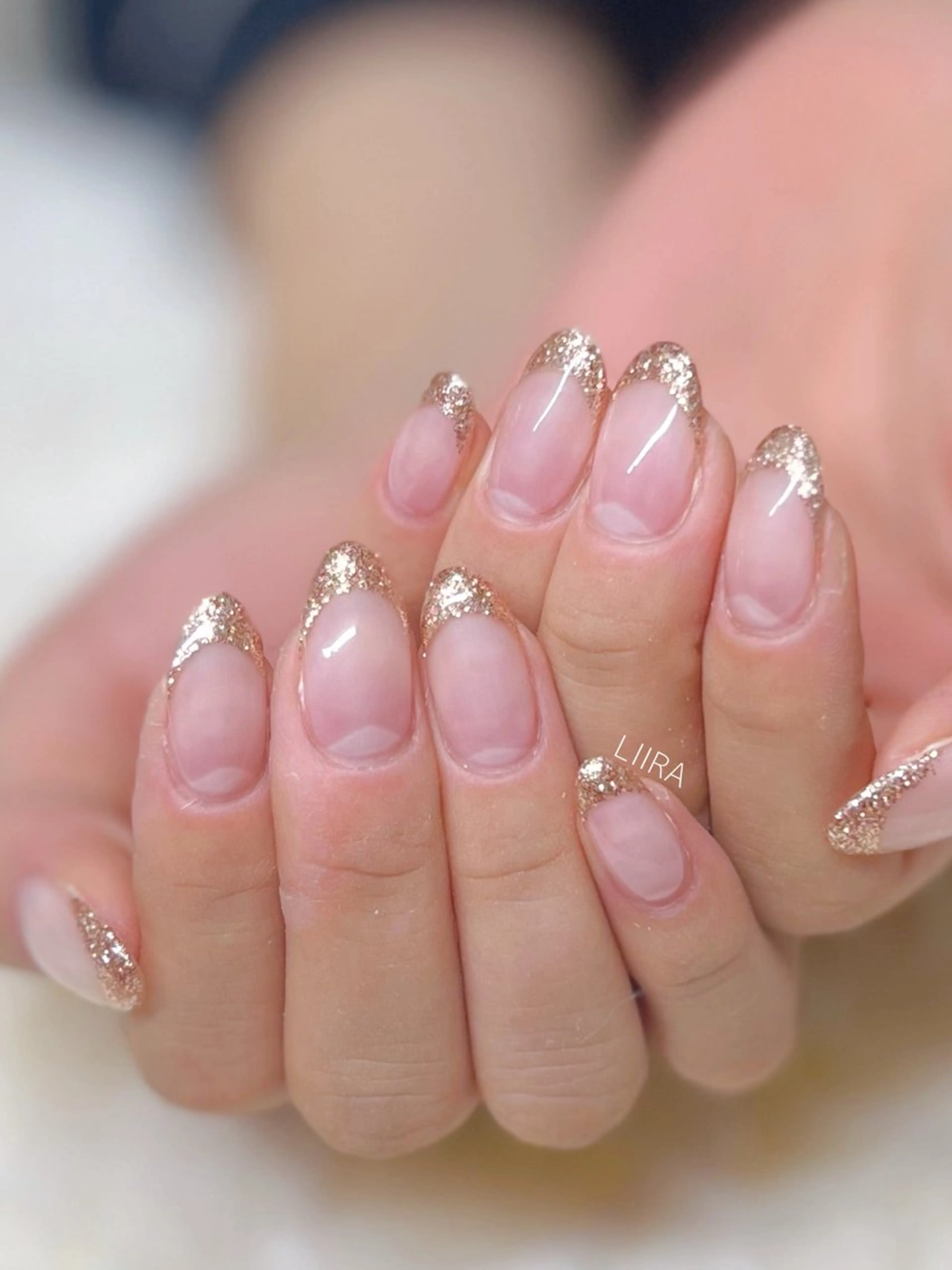 ネイル フレンチネイル ラメ(グリッター) LIIRA(西船)/ やまださおりのマツエク・マツパデザイン