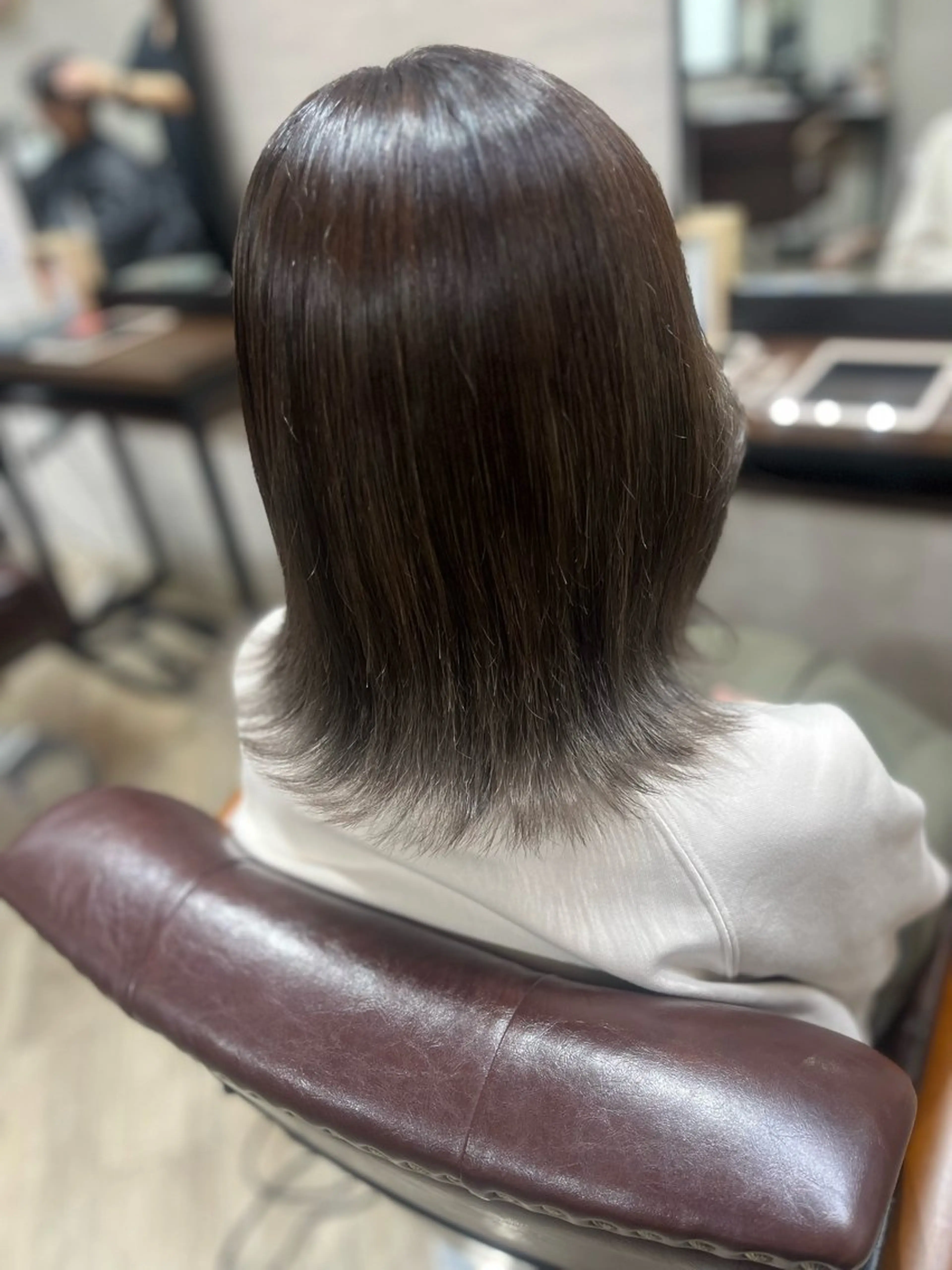 ミディアム カラー アッシュ カット ヘアカラー トリートメント 🫧ぷる艶カラー🫧 Yuubi🦩のヘアスタイル