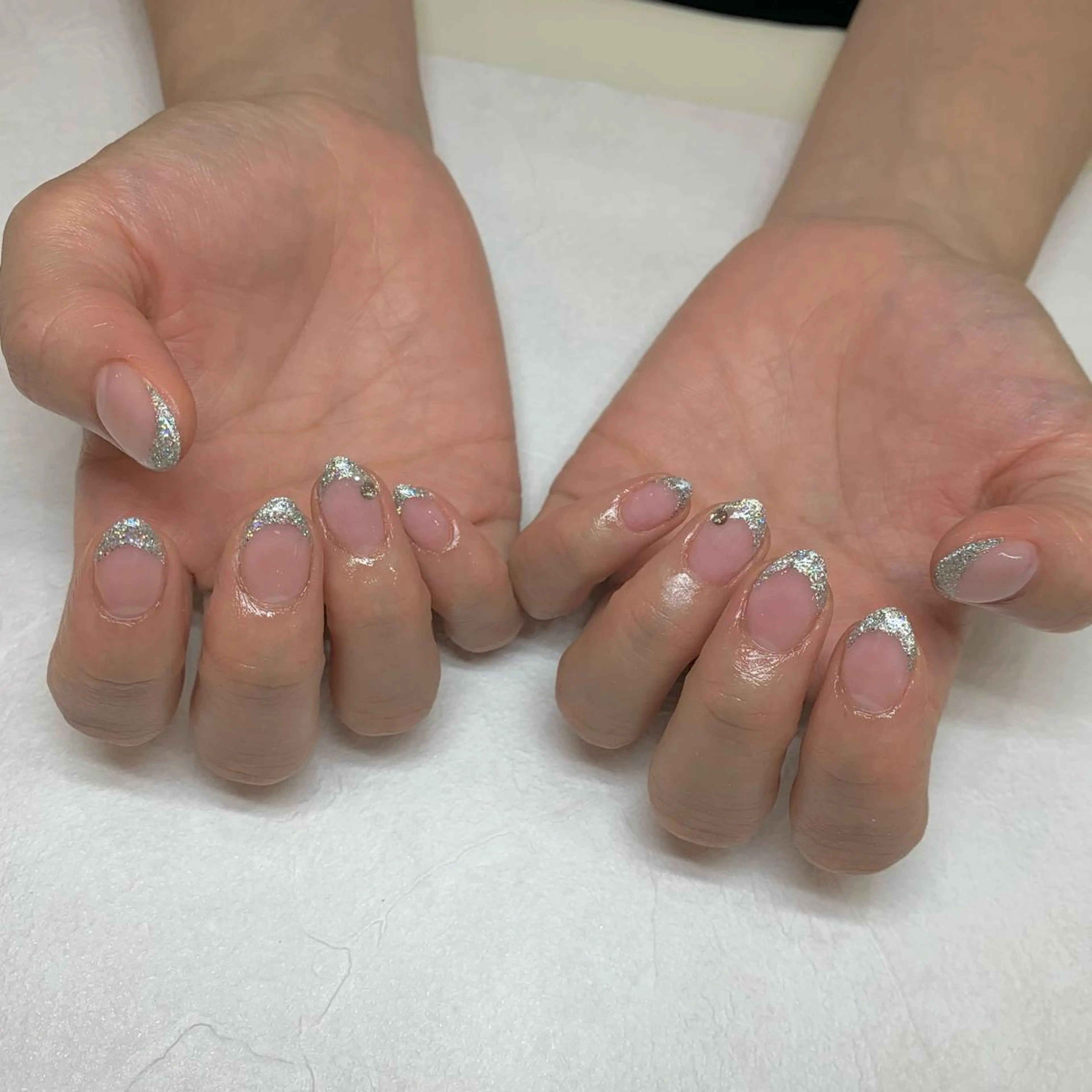 ネイル フレンチネイル ラメ(グリッター) SOARE TADAのネイルデザイン