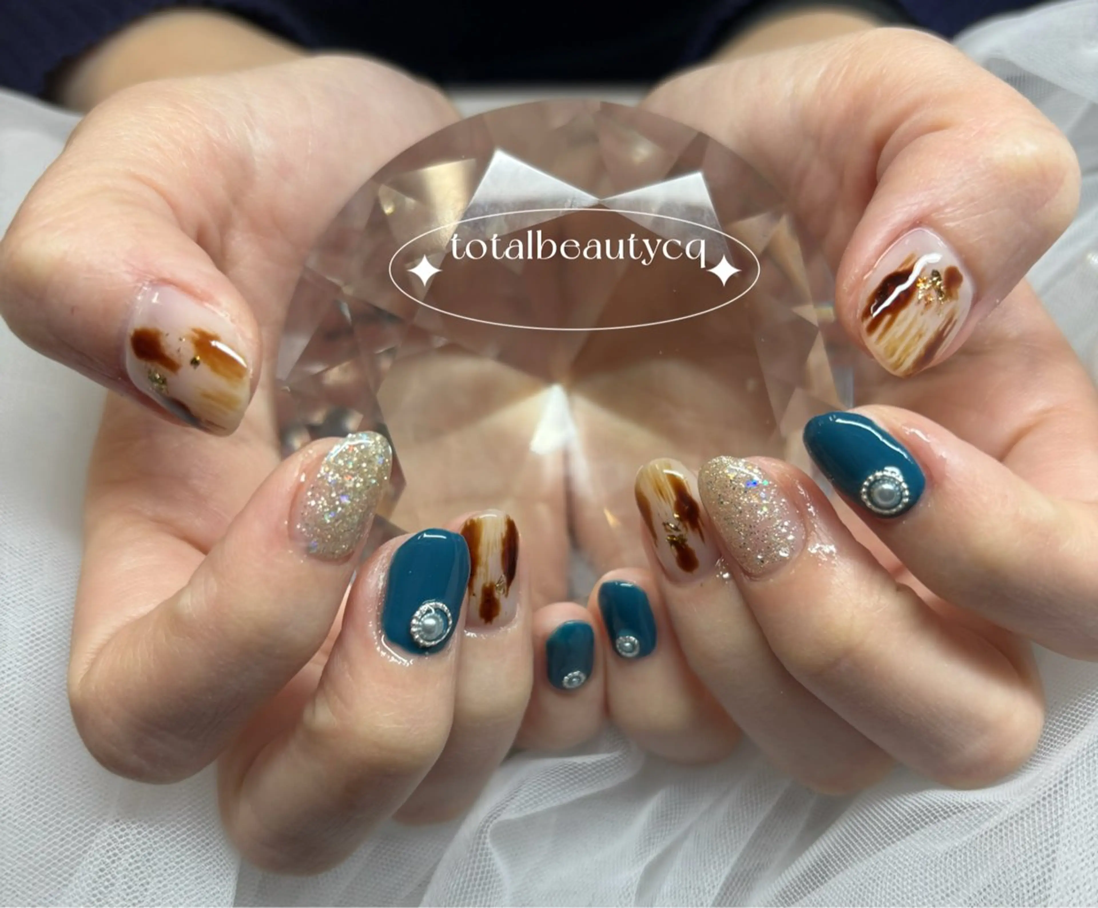 ネイル ハンドネイル トータルビューティー CQのネイルデザイン