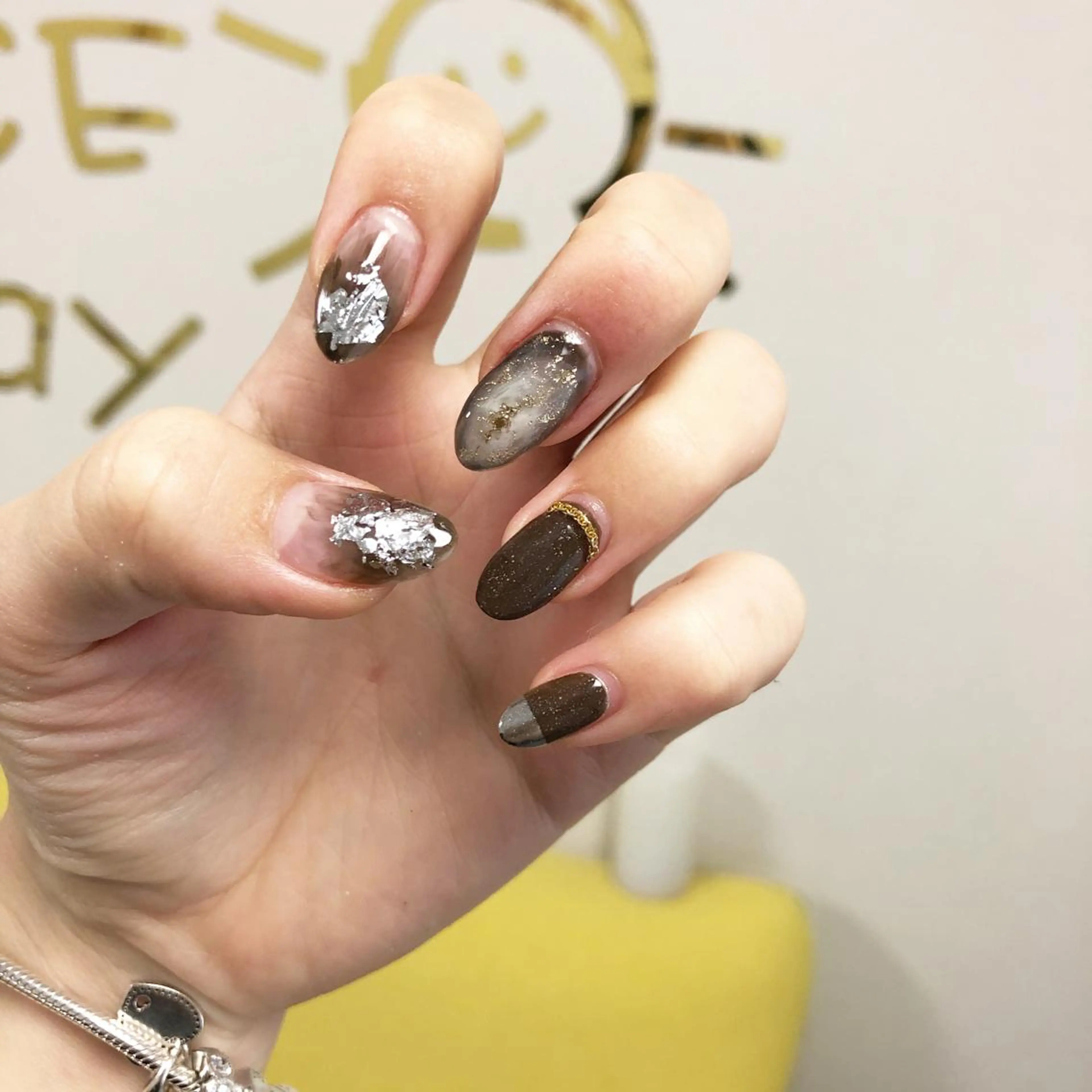 ネイル I pinknail 韓国風·持ち込み専門のネイルデザイン