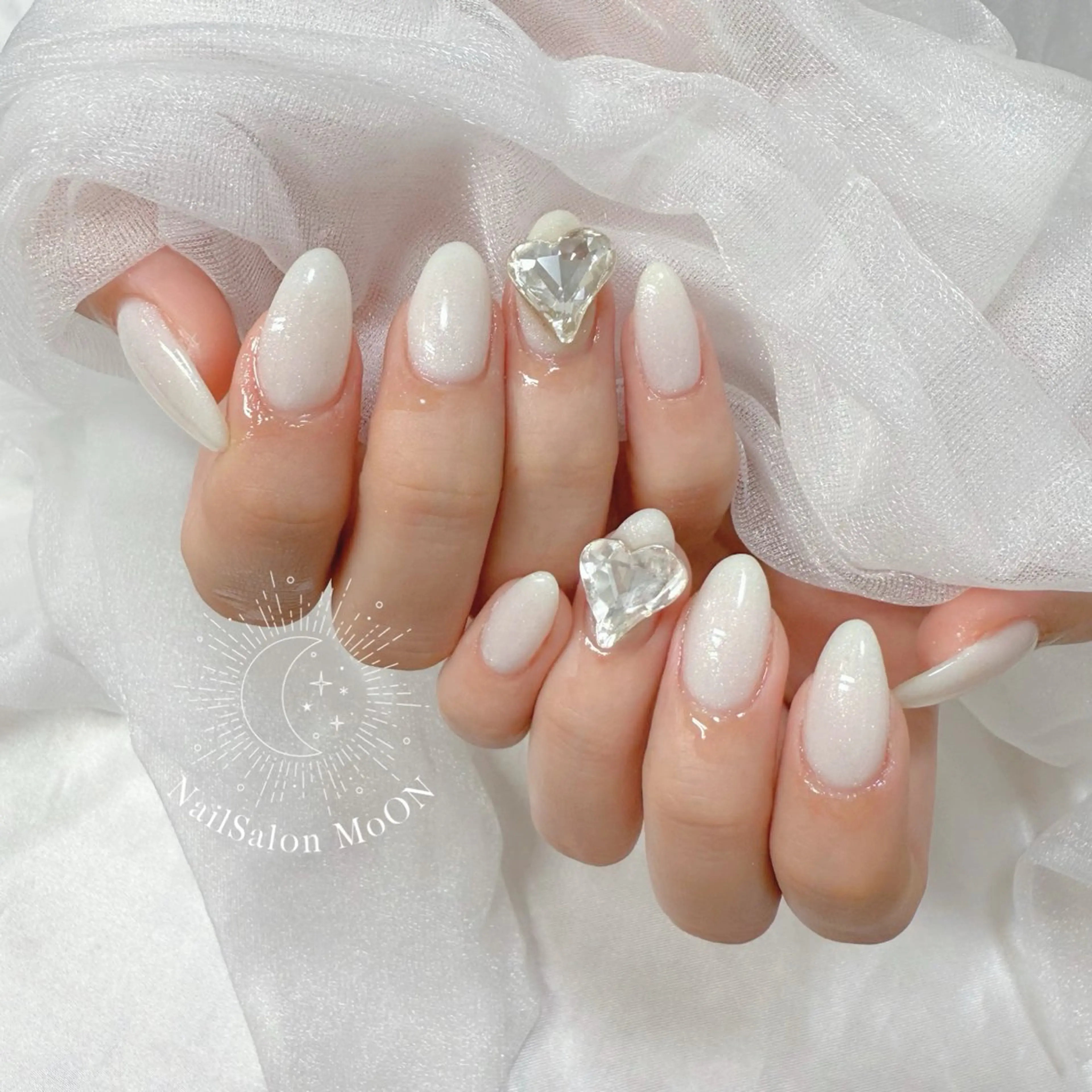 ネイル ハート ハンドネイル ハンドケア MoON...❤︎ MeGuのネイルデザイン
