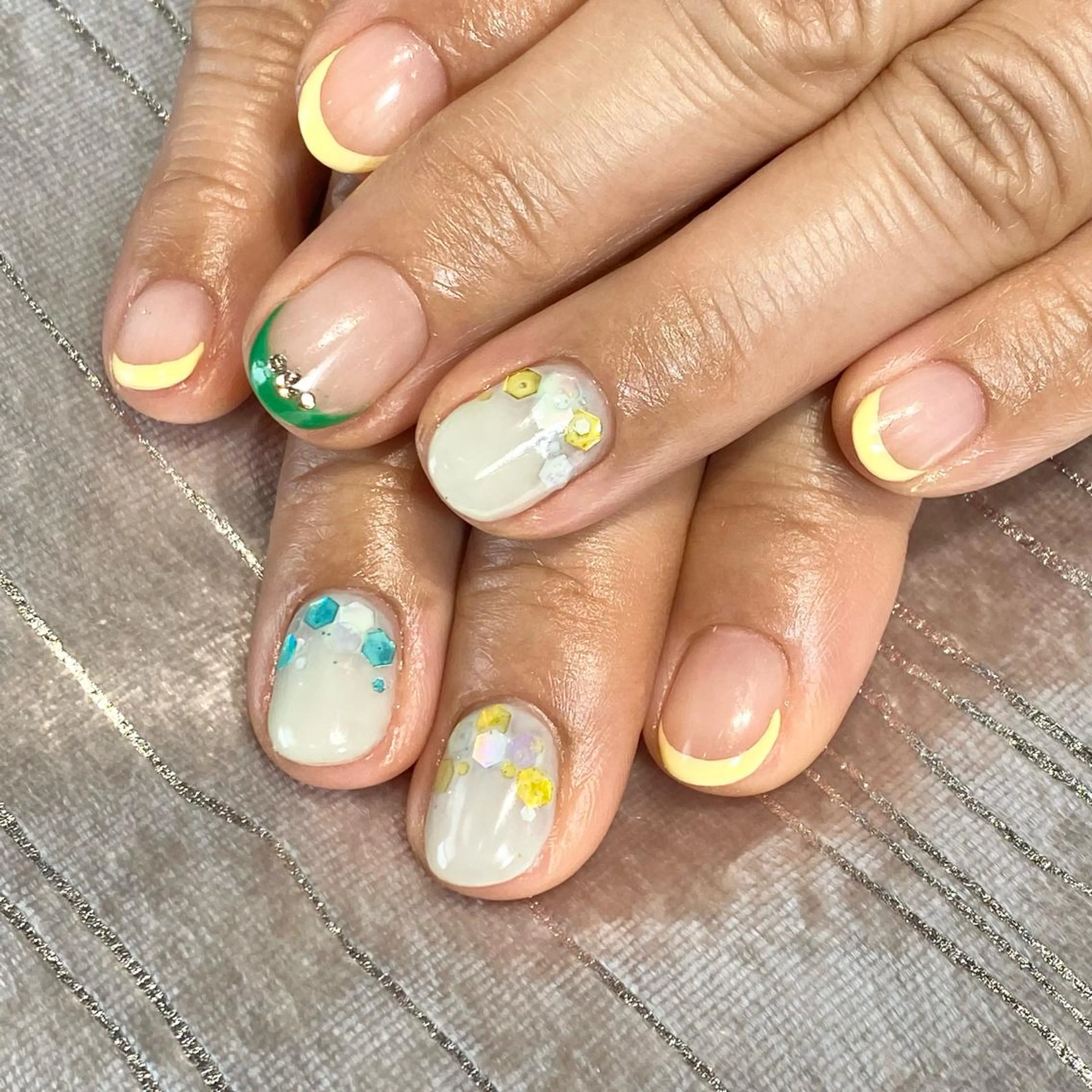 ネイル Flore (フロール)の眉毛・アイブロウイメージ