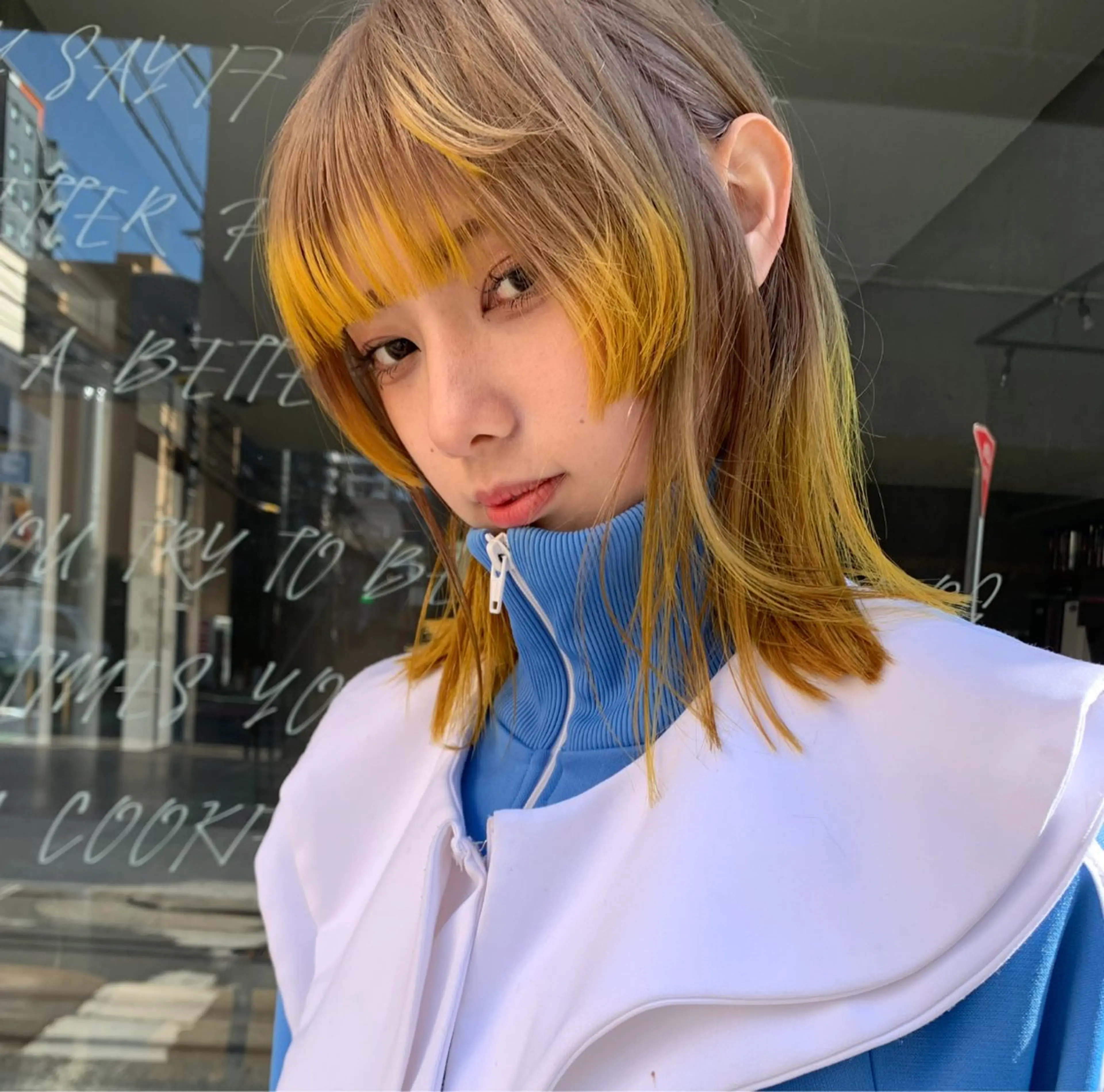 ミディアム カット ヘアカラー トリートメント 《4月クーポン記 載中》小森祐希のヘアスタイル