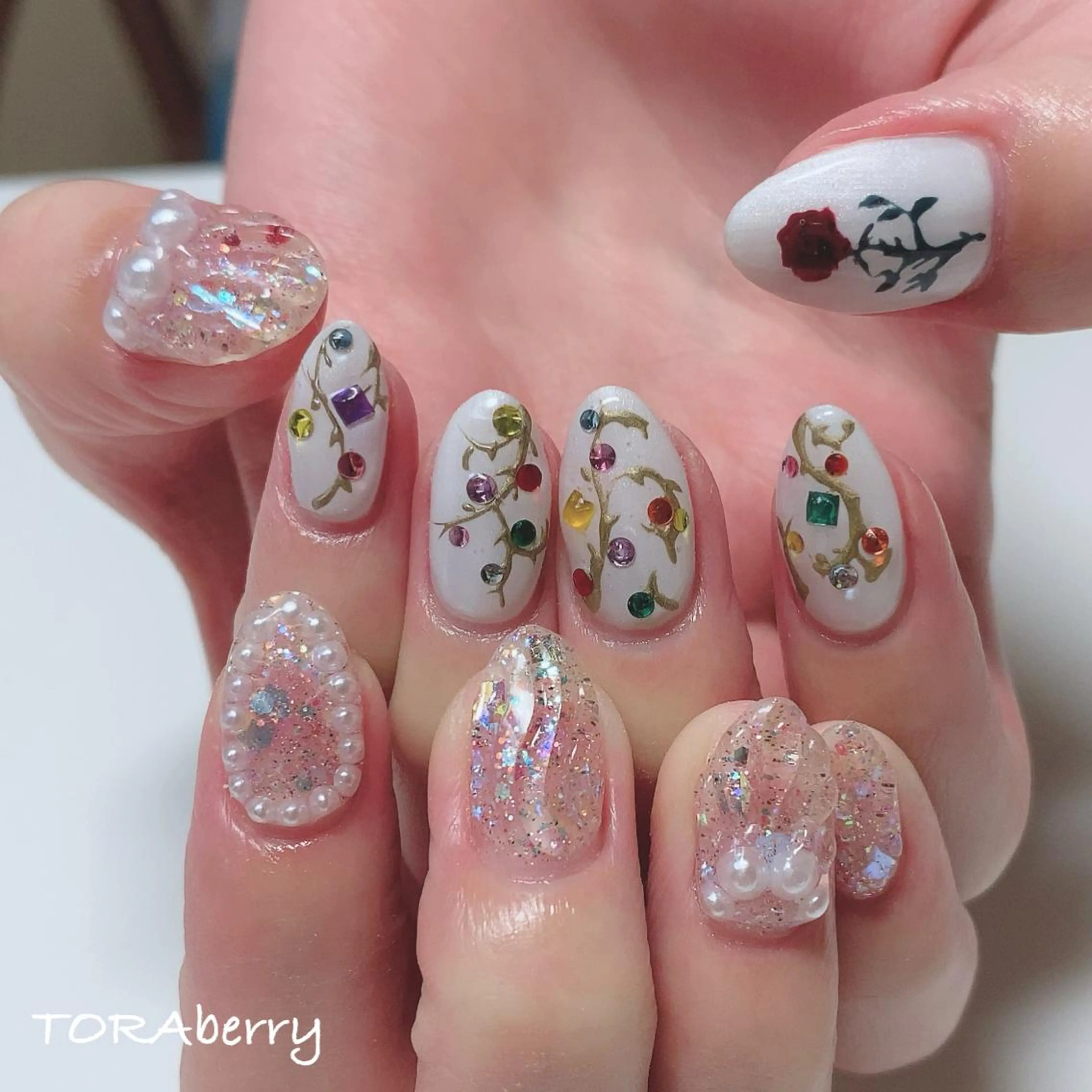 ネイル ハンドネイル ネイリスト なつみのネイルデザイン