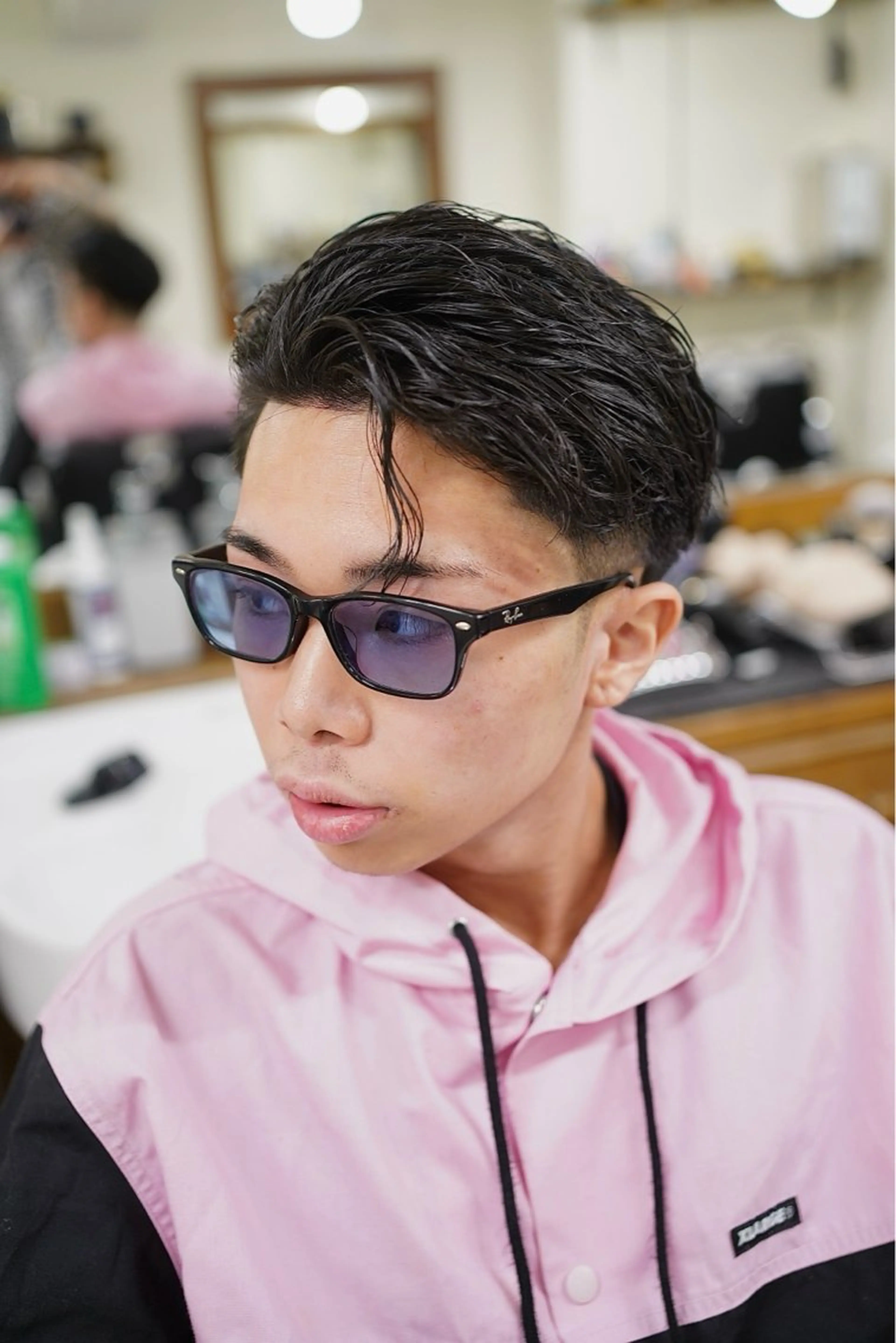 パーマ メンズ フェードカット メンズパーマ スキンフェード メンズツイストパーマ ツイストパーマ カット パーマ 吉祥寺バーバー takumiのヘアスタイル