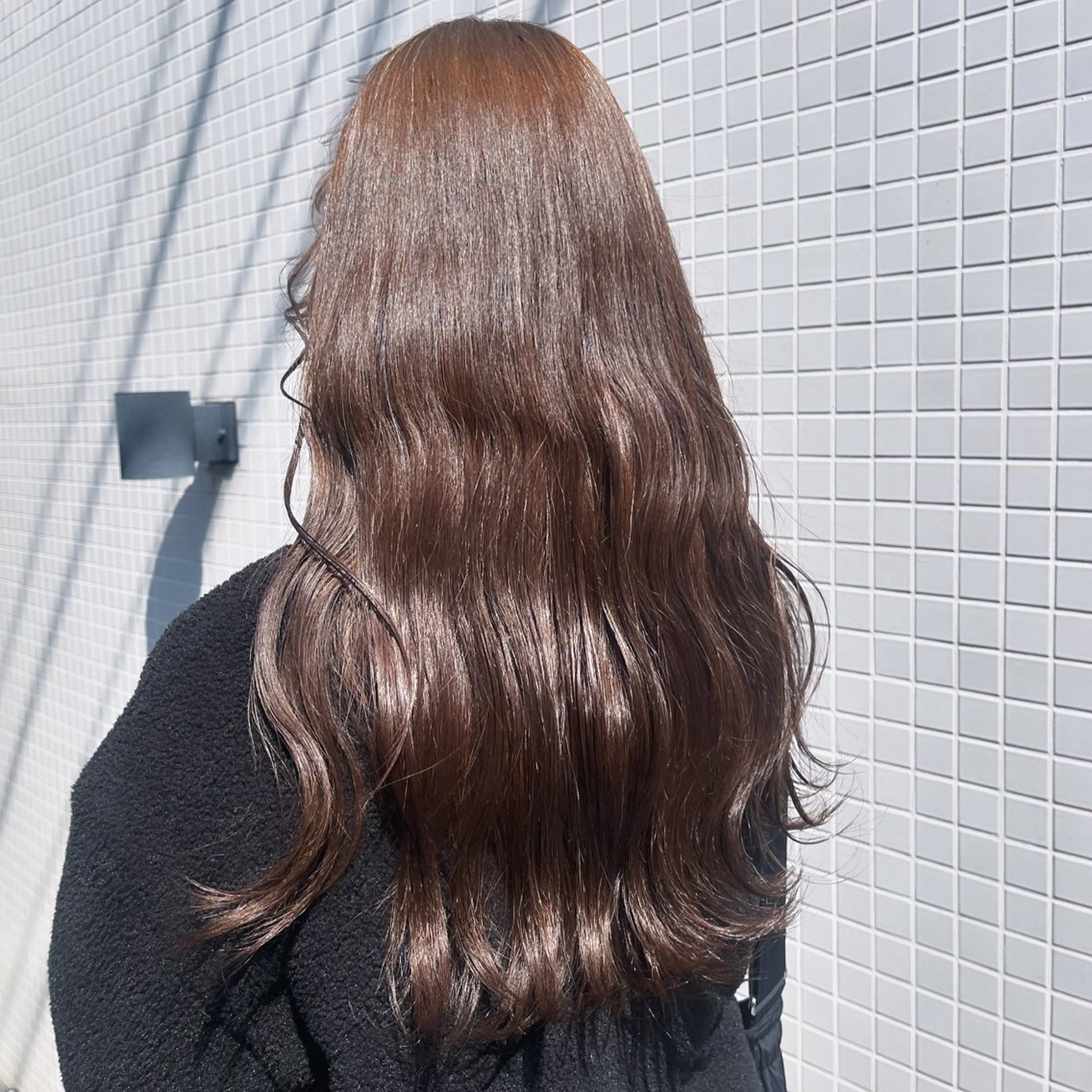 ロング カラー アッシュ ベージュカラー ブラウンカラー ブラウンベージュ 透明感カラー ヘアカラー トリートメント ヘッドスパ ヘアセット カジュアルを女っぽく 𝗮𝘆𝗮𝗰𝗼のヘアスタイル