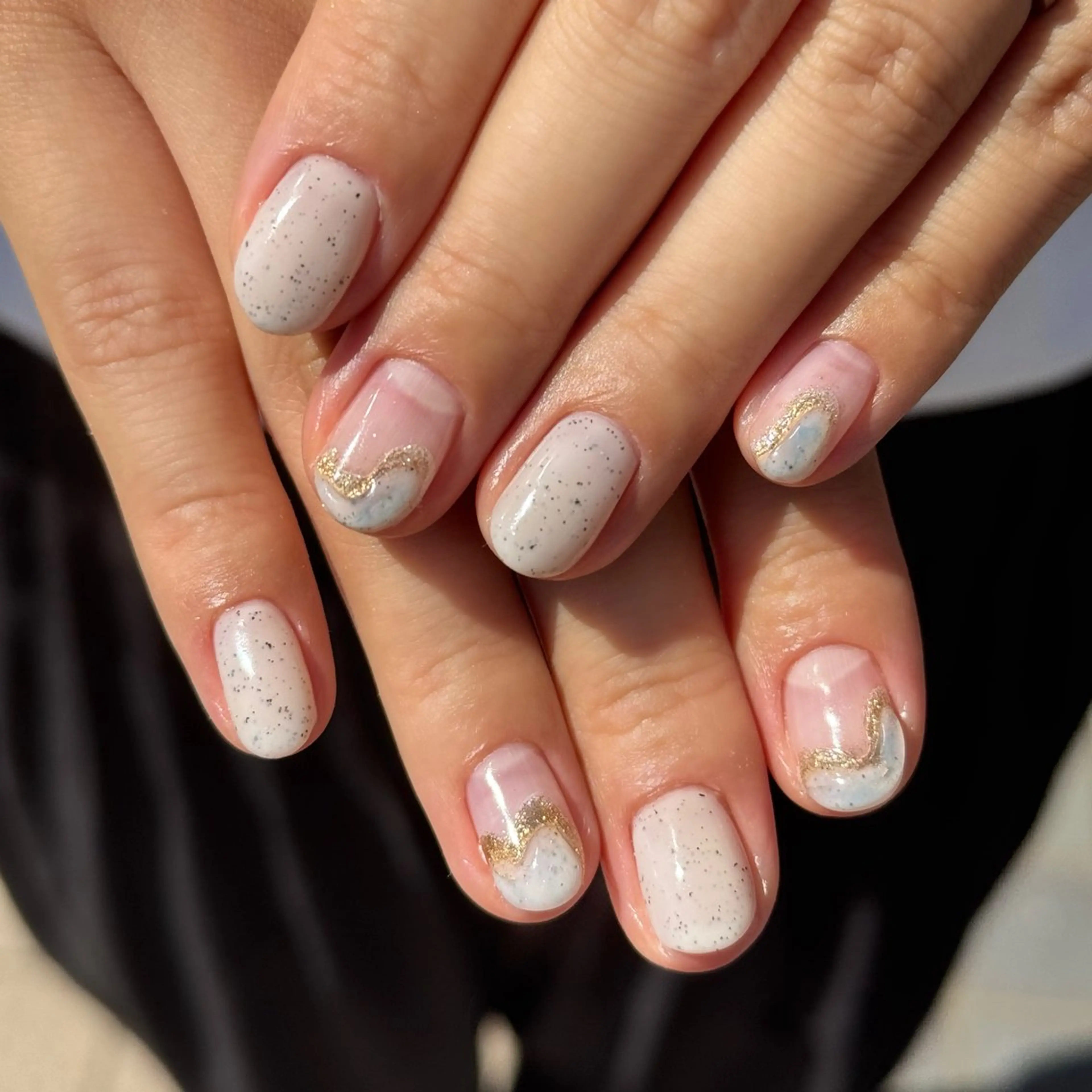 ネイル ニュアンスネイル 手描きアート🎨 tama|竹ノ塚のネイルデザイン